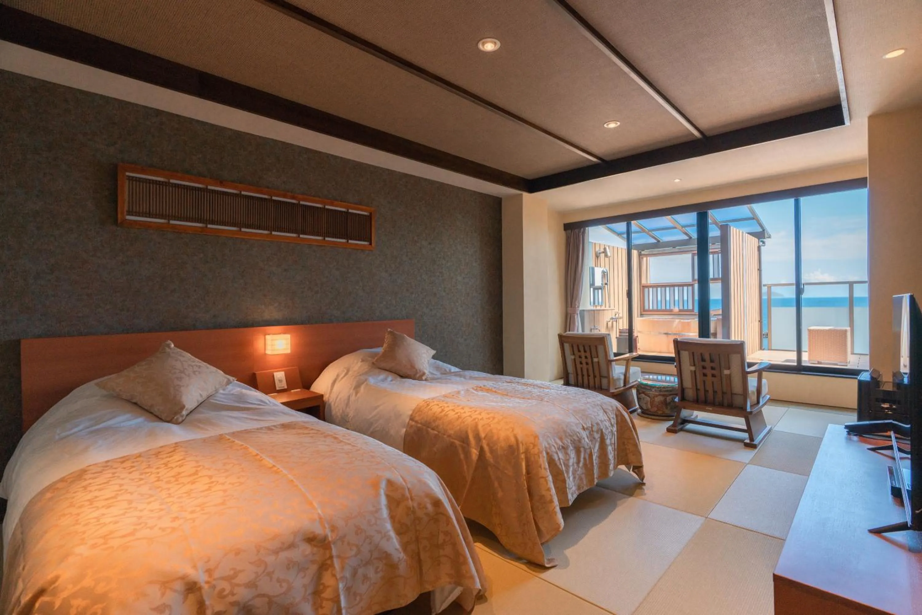 Bed in Isoaruki no Yuyado Ushiogumo -6 years or older-