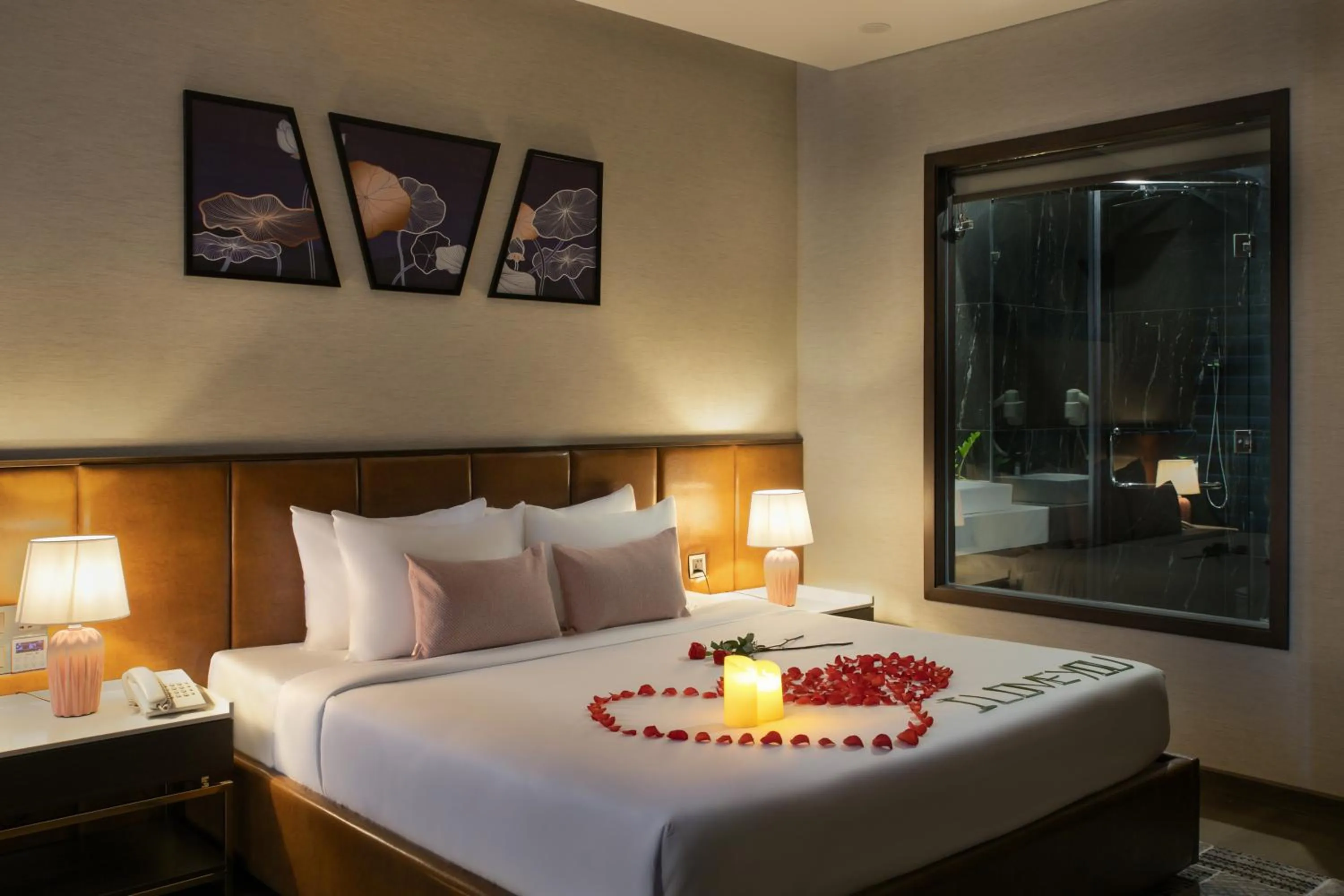 Decorative detail, Bed in Golden Lotus Grand Da Nang - Panoramic Rooftop Bar & Daily Afternoon Tea