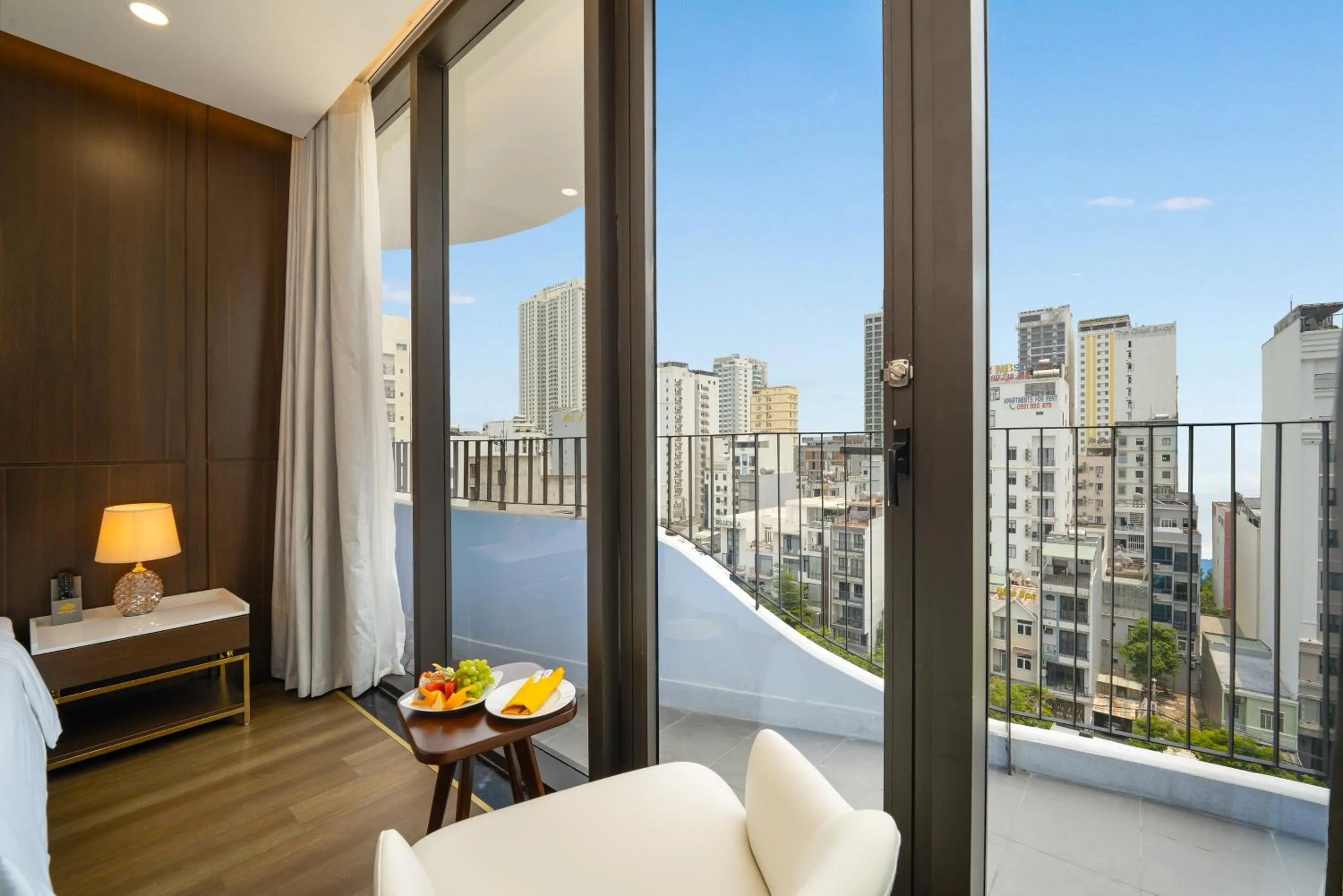 Day in Golden Lotus Grand Da Nang - Panoramic Rooftop Bar & Daily Afternoon Tea