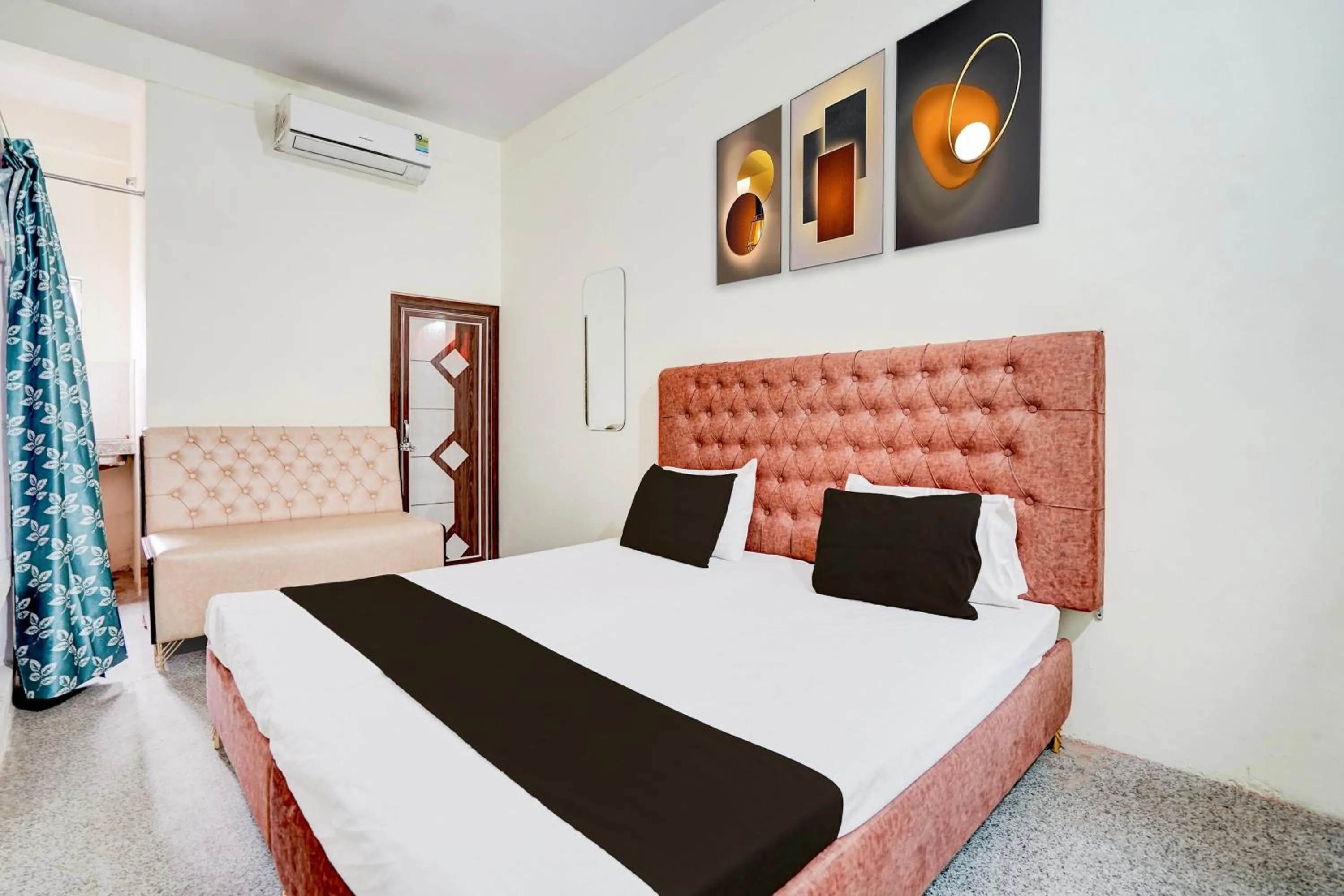 Bedroom, Bed in SPOT ON Sangam House