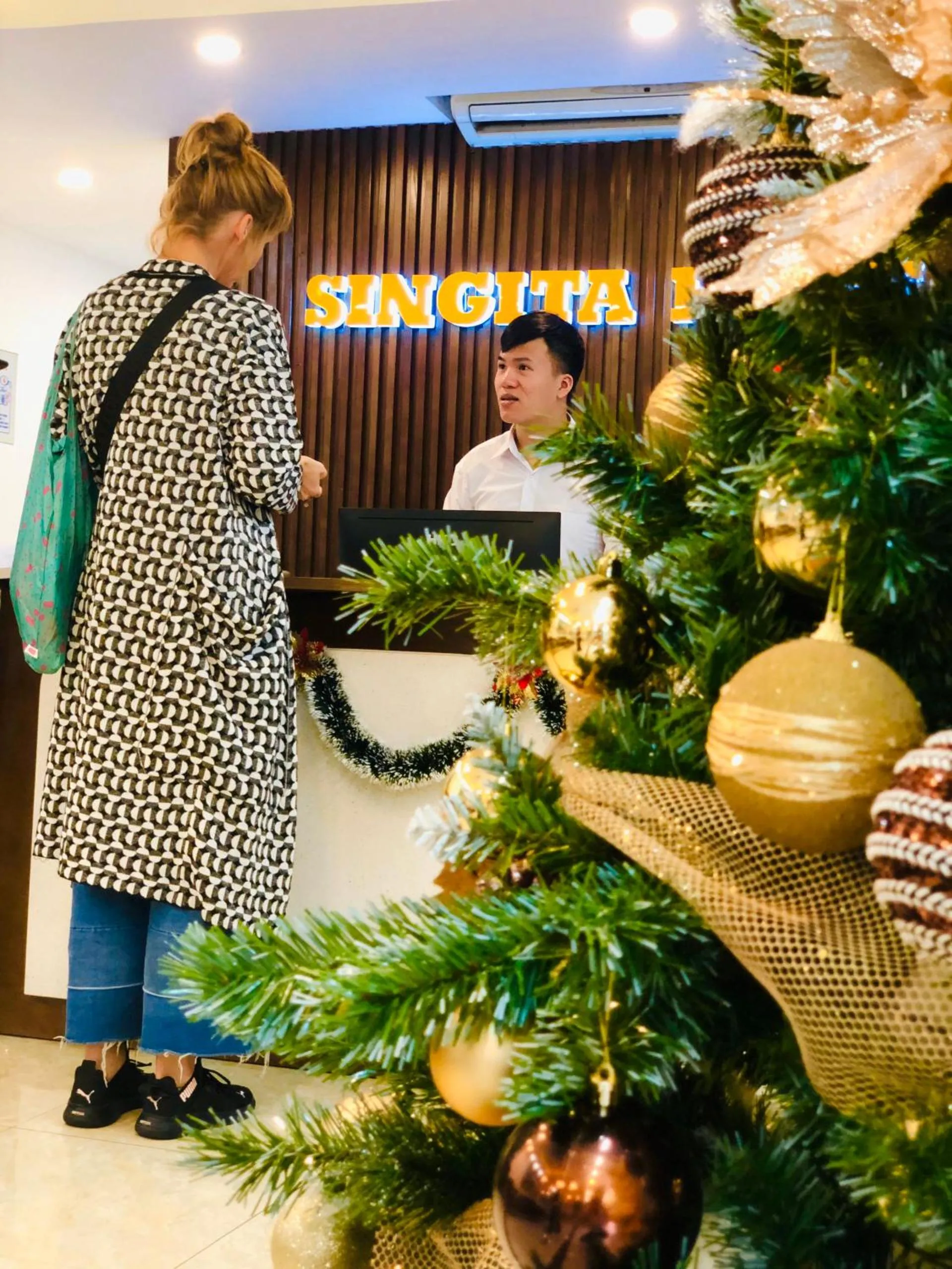 Property building in Free Airport Service Deals w Singita Classy Boutique Hotel & Travel