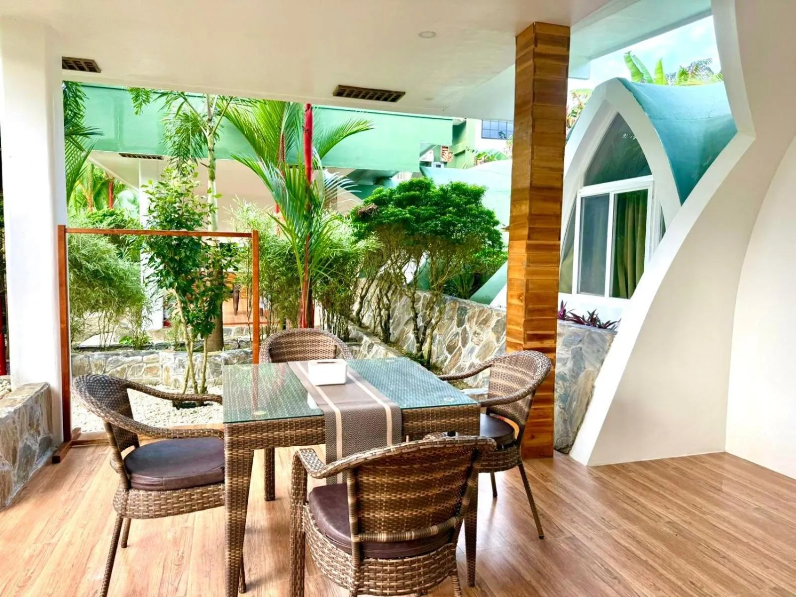 Balcony/Terrace in ROYAL SUITES - PORT BARTON