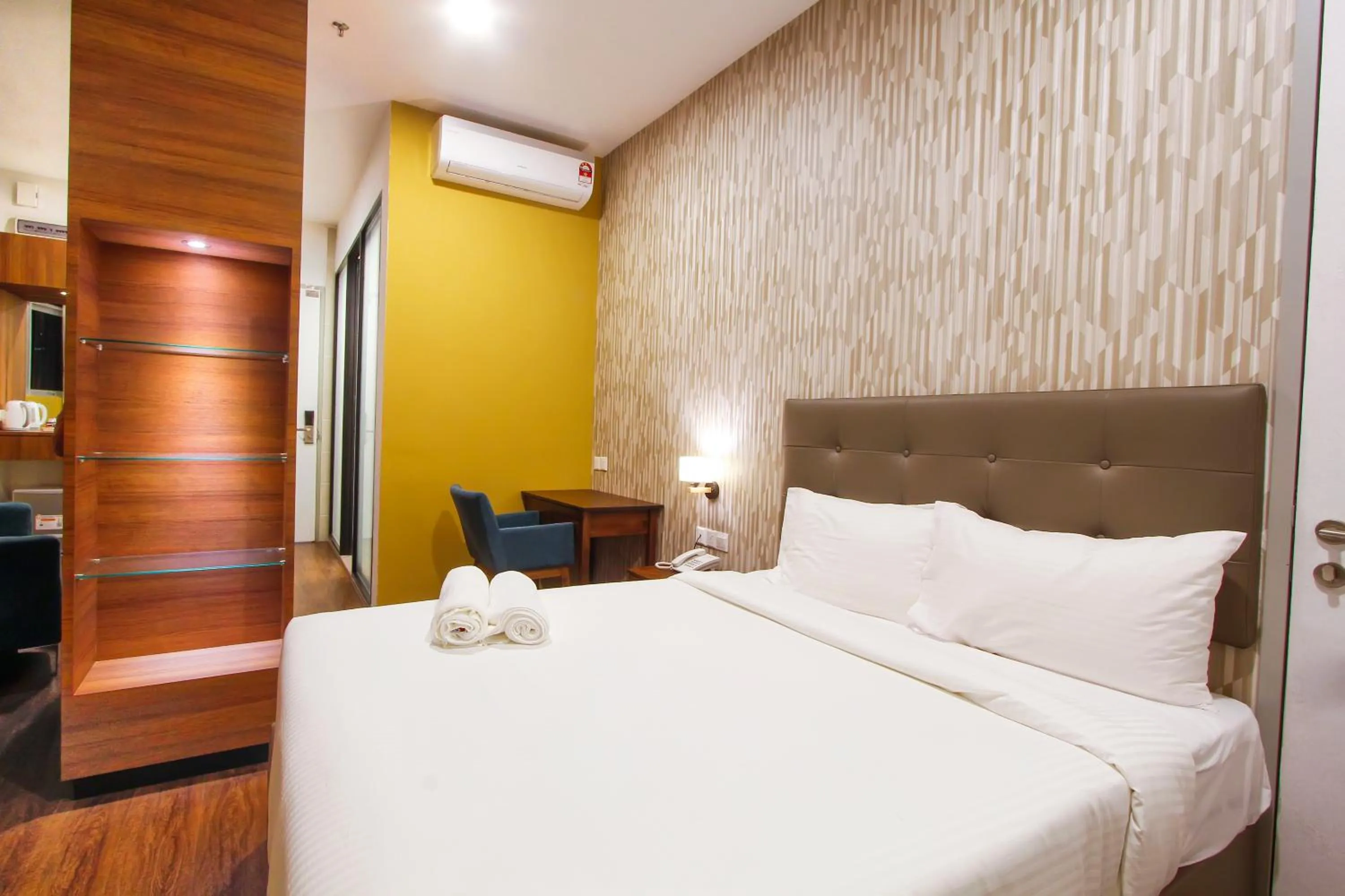 Bed in CitiVilla Hotel Penang