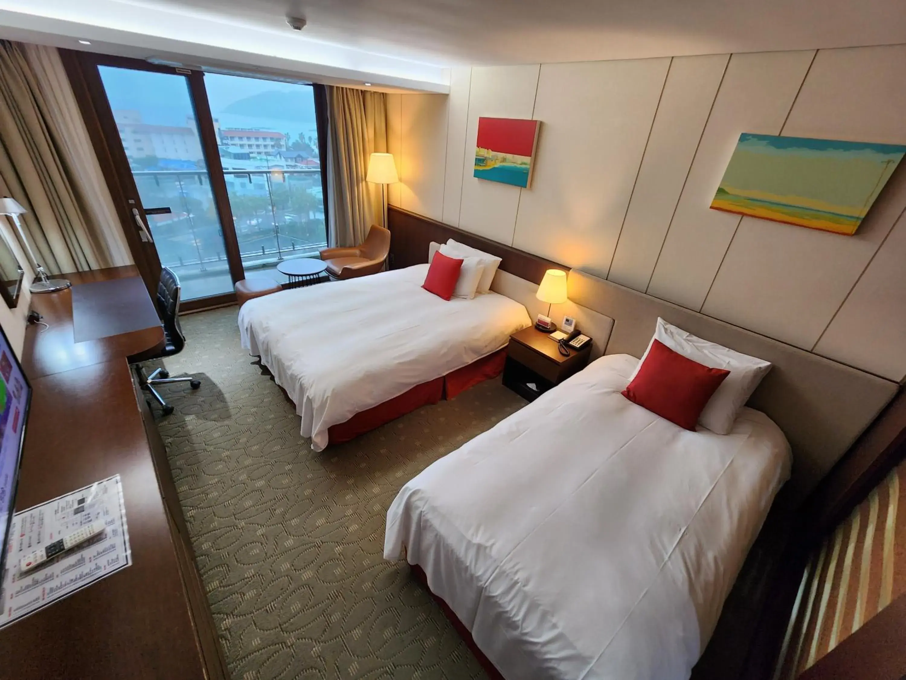 Ocean Family Twin Room in Ramada by Wyndham Jeju Hamdeok Ocean Family Twin Room in Ramada by Wyndham Jeju Hamdeok