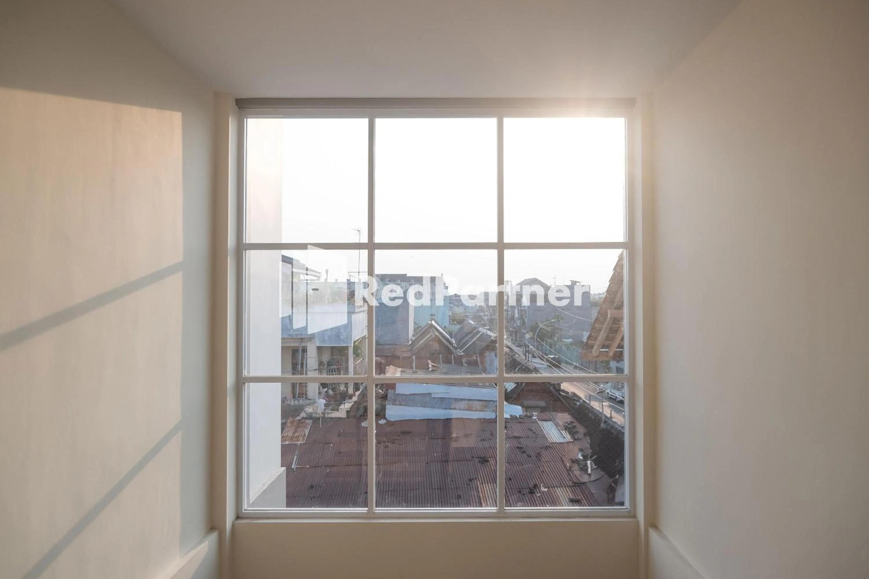 Property building in Astana Malioboro Mitra RedDoorz