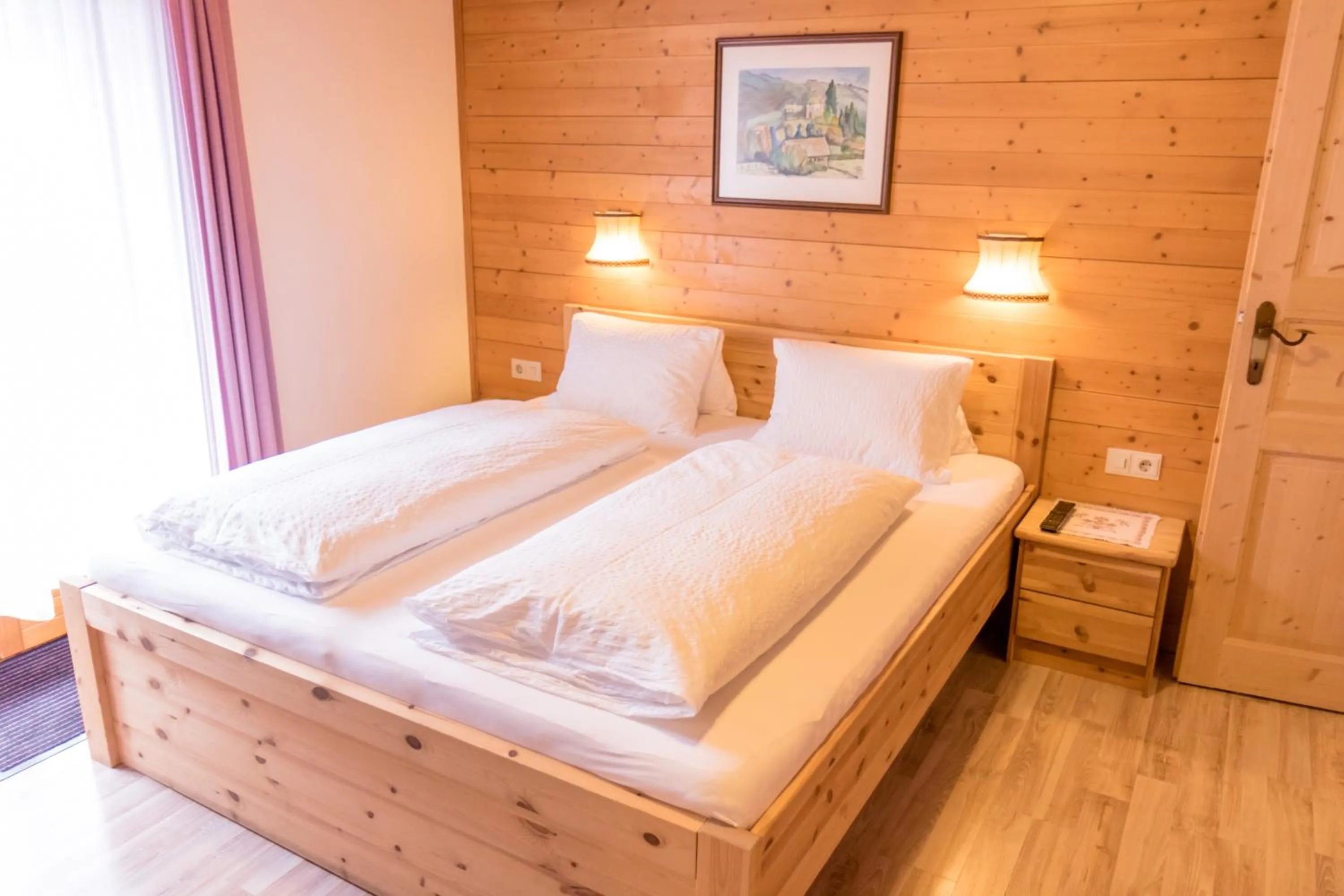 Bedroom, Bed in Landhaus Alpenrose