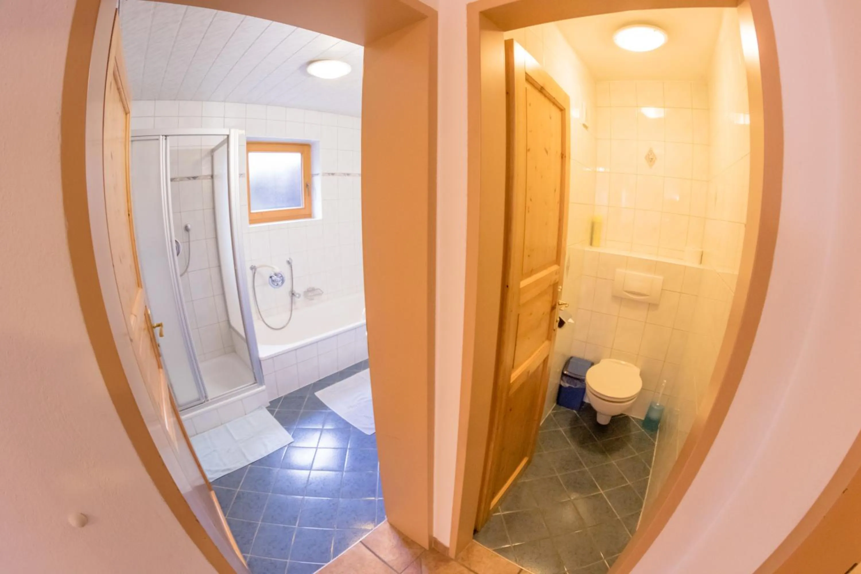 Shower in Landhaus Alpenrose