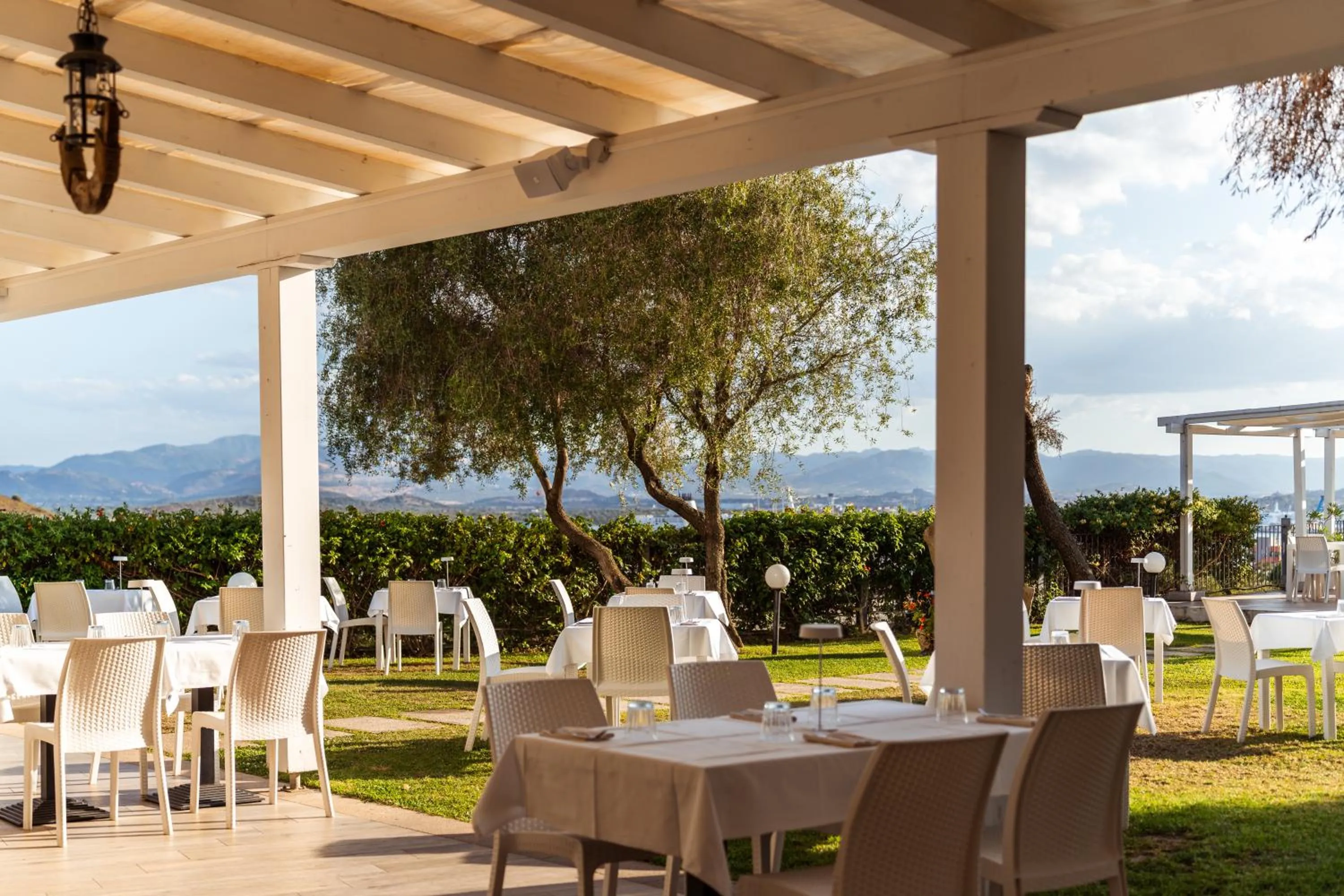 Restaurant/places to eat in Hotel dP Olbia - Sardinia