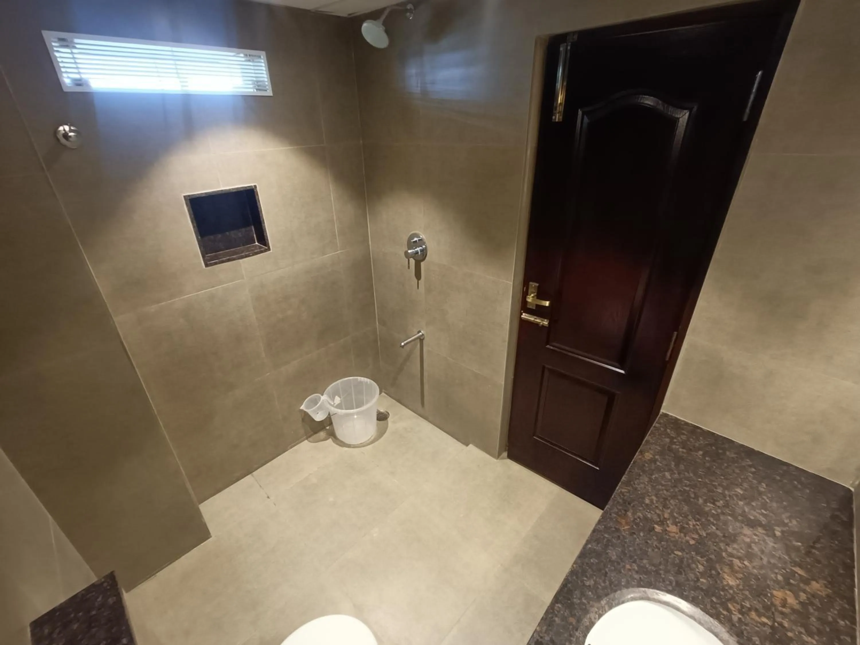 Shower in Hotel Comorin Grand