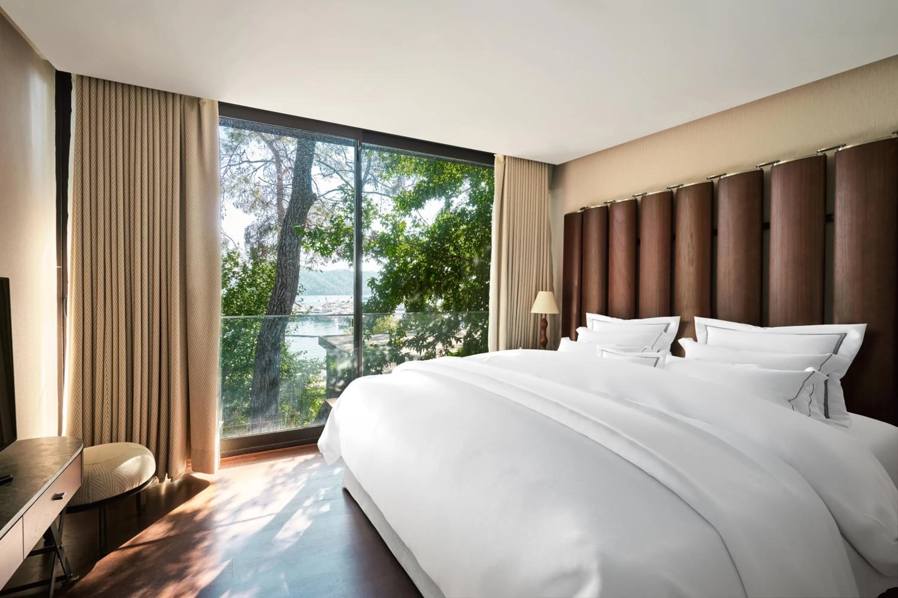 Bed in Rixos Premium Göcek - Adult Only