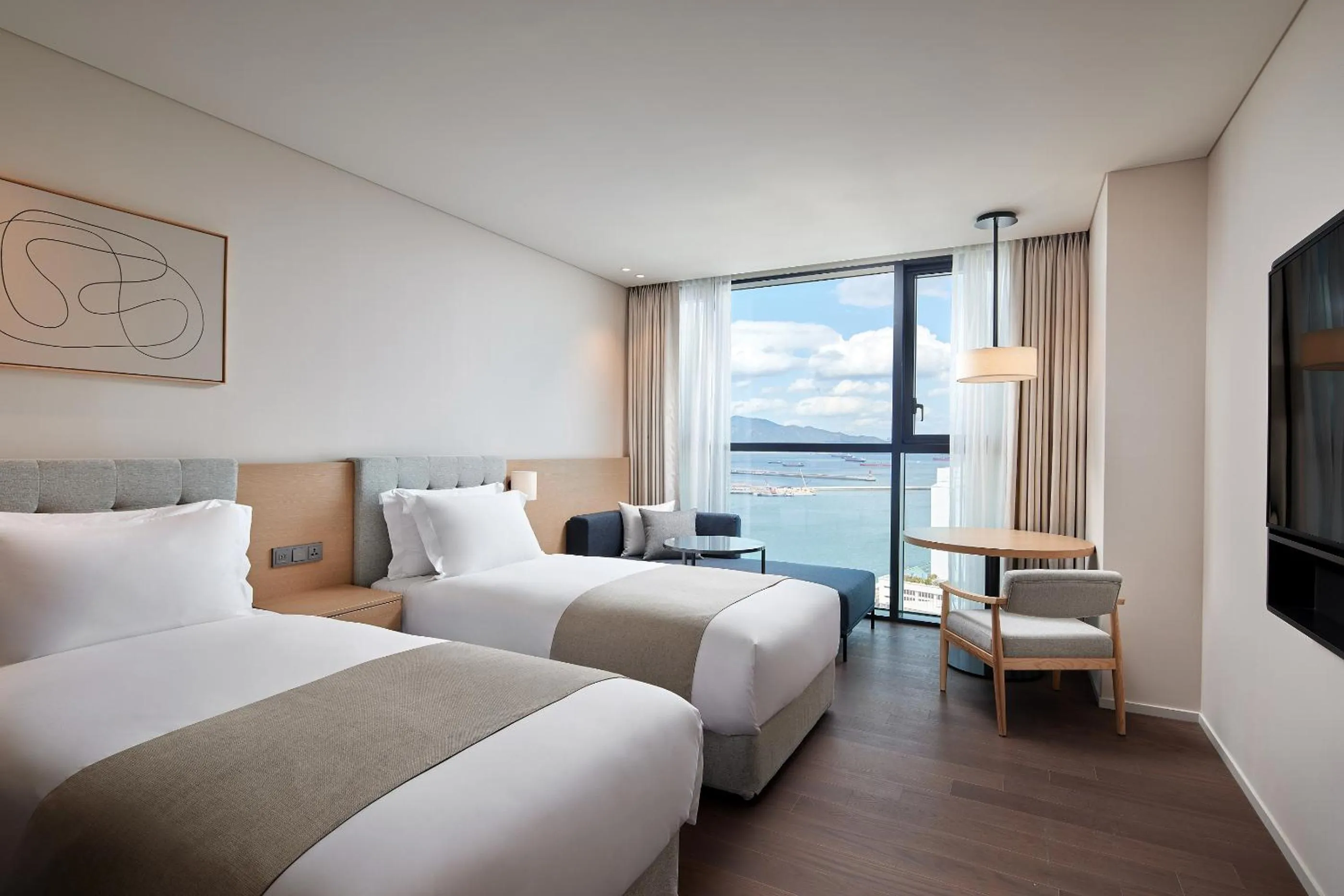 Bed in Shilla Stay Yeosu Expo Station