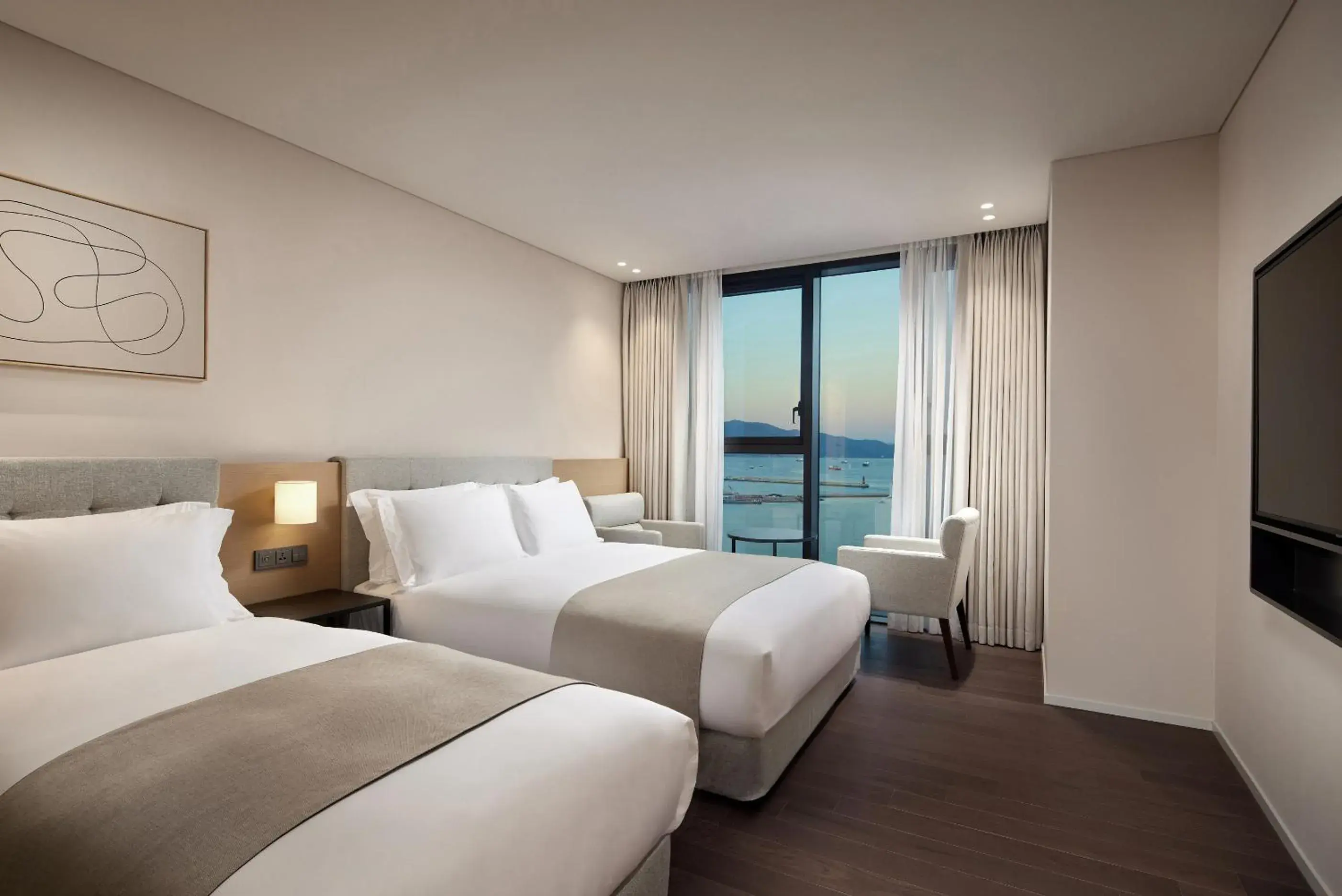 Standard Family Twin Room with Ocean View in Shilla Stay Yeosu Expo Station Standard Family Twin Room with Ocean View in Shilla Stay Yeosu Expo Station