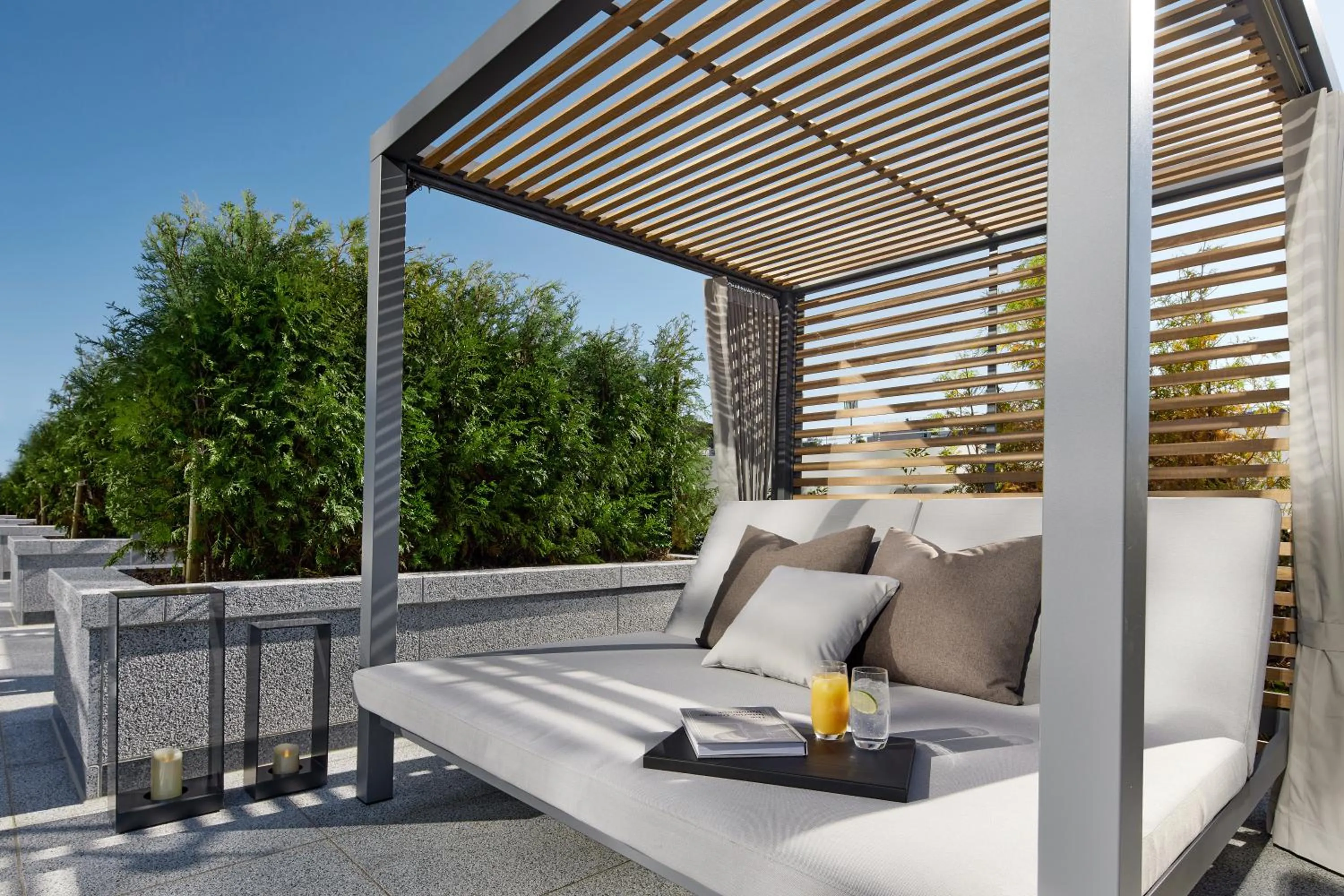 Seating area in Shilla Stay Yeosu Expo Station