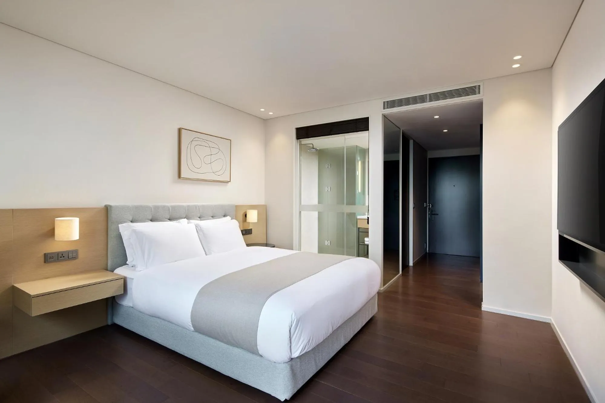 Bed in Shilla Stay Yeosu Expo Station