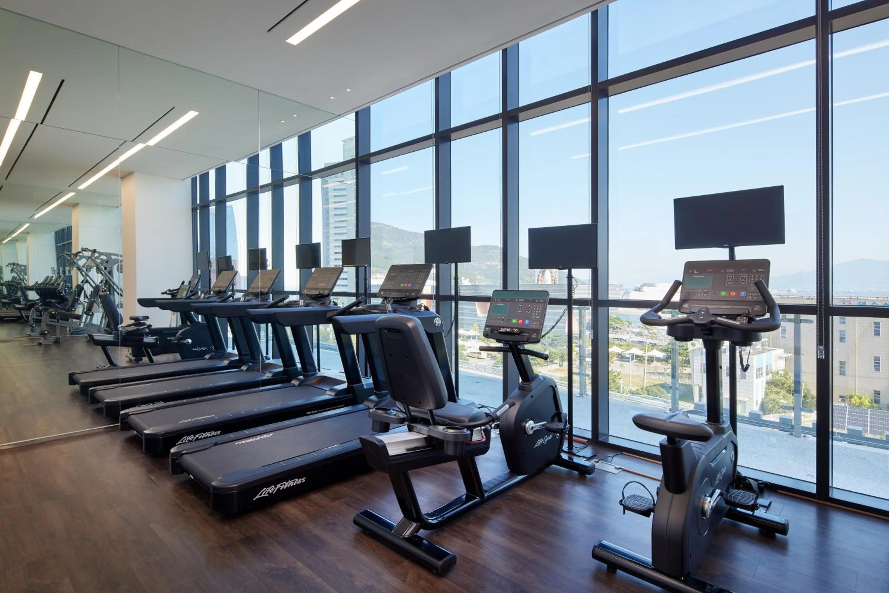 Fitness centre/facilities in Shilla Stay Yeosu Expo Station