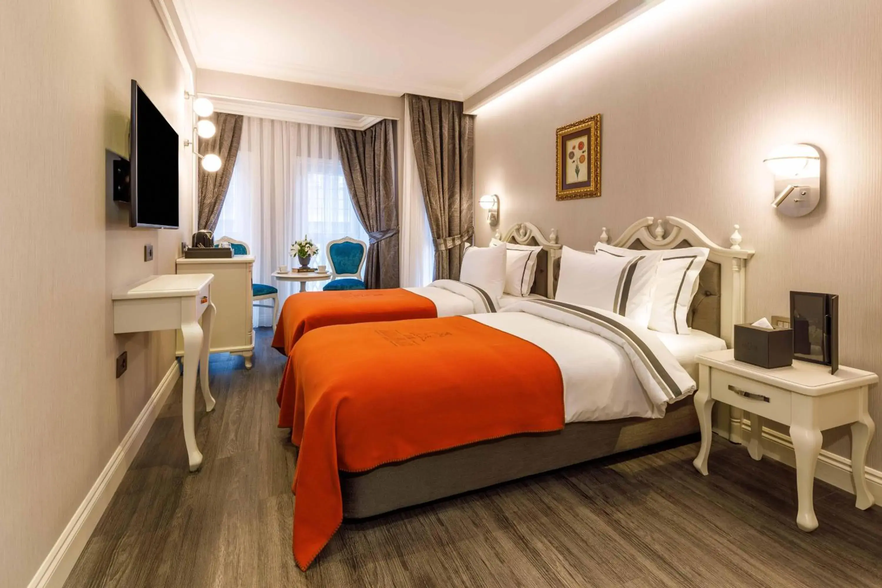 Standard Twin Room in Amiral Palace Hotel Boutique Class Standard Twin Room in Amiral Palace Hotel Boutique Class