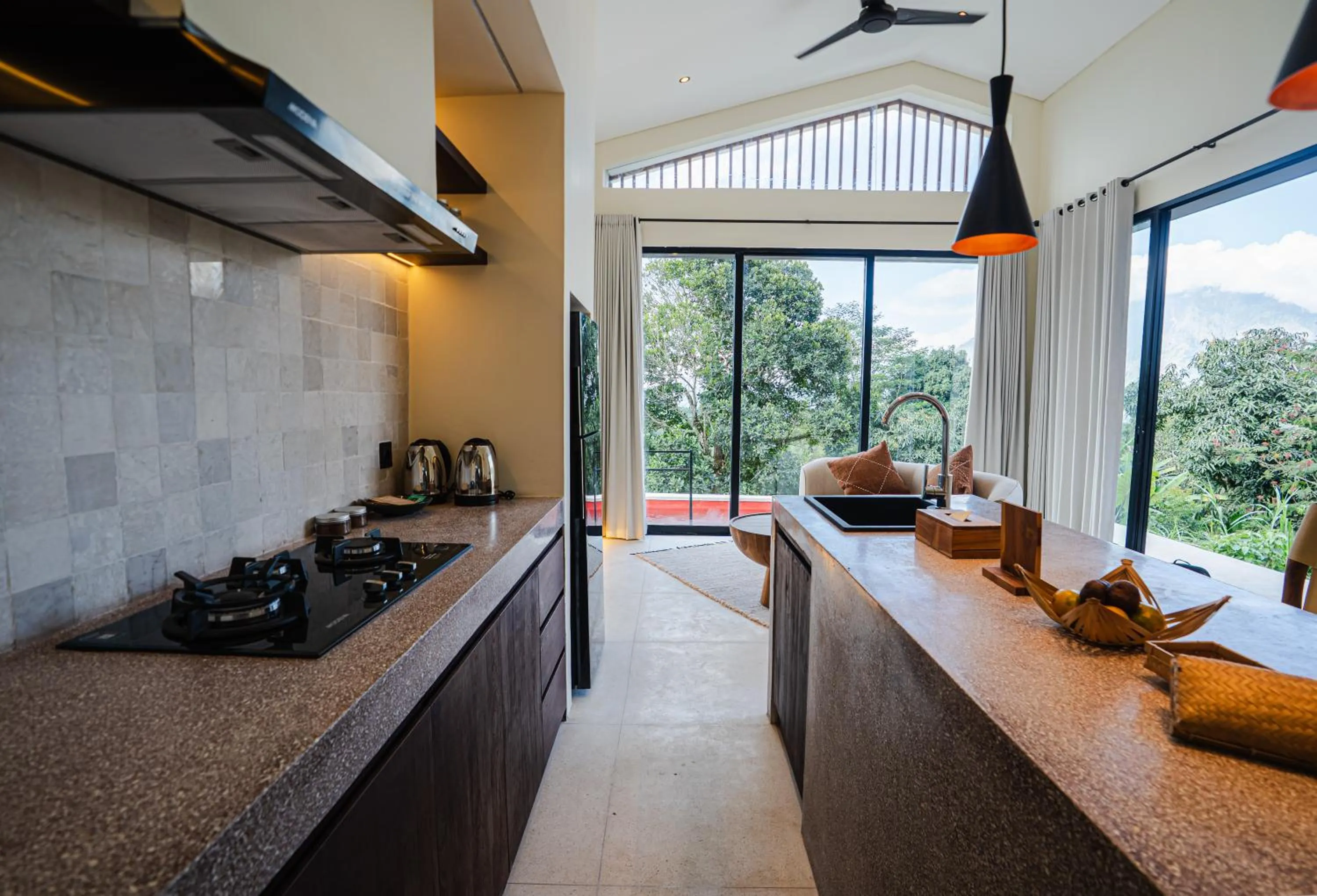 Kitchen or kitchenette in Desa Oculus