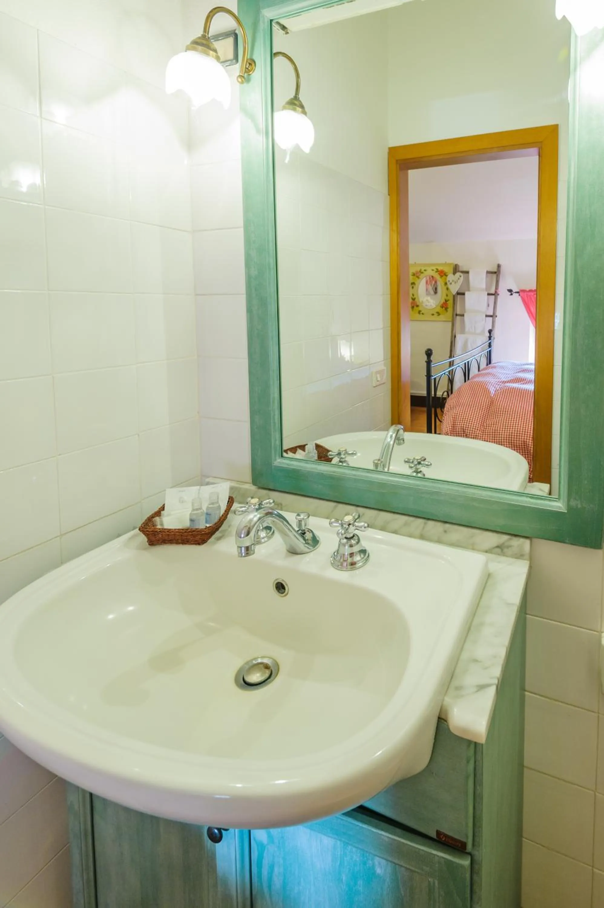 Bathroom in Locanda di CasalMustia