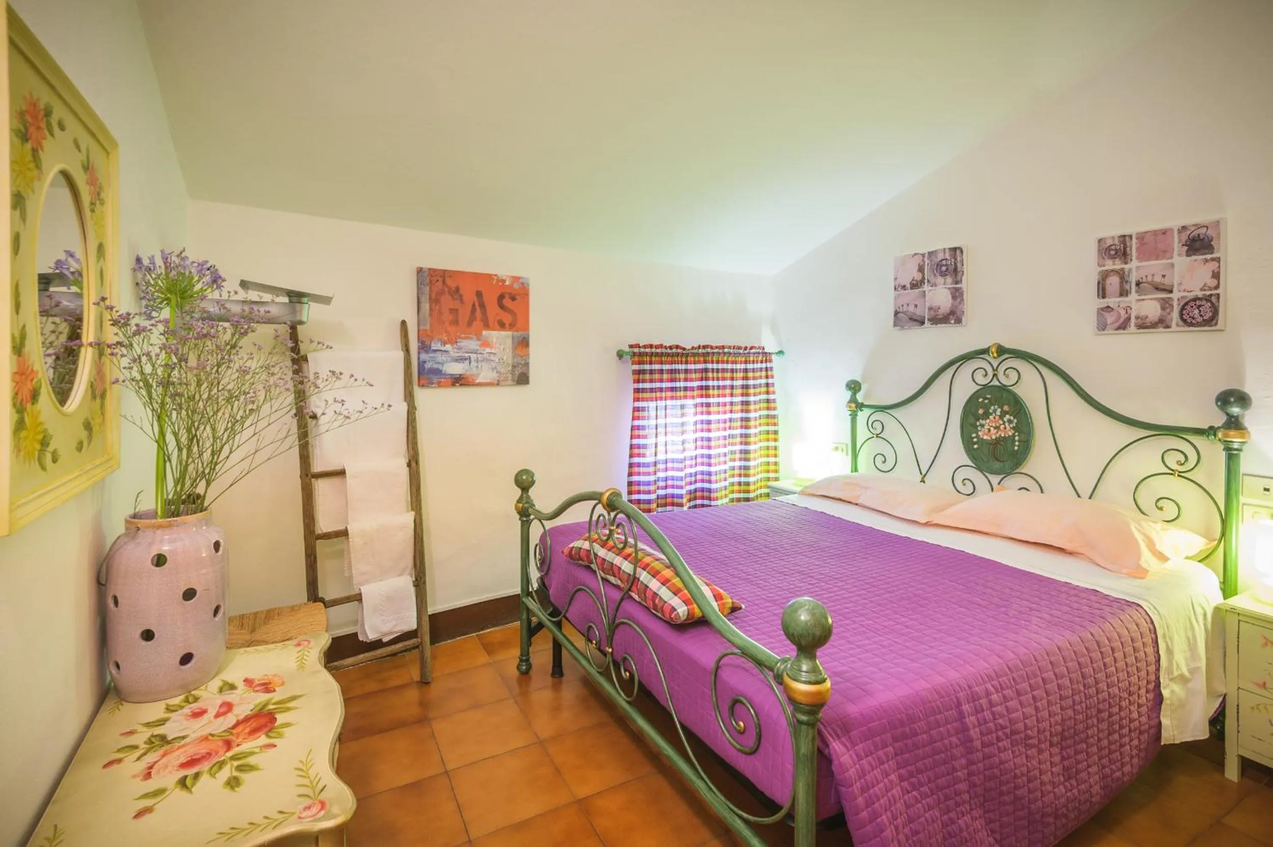 Photo of the whole room in Locanda di CasalMustia