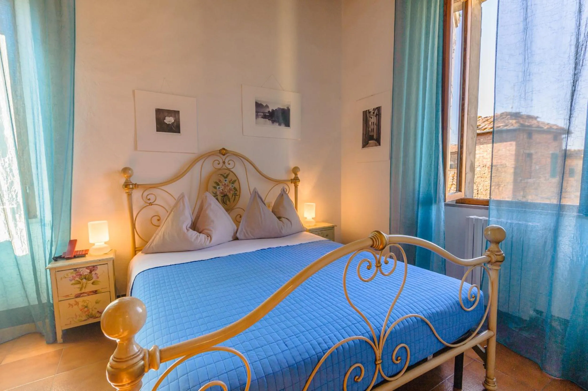 Photo of the whole room in Locanda di CasalMustia