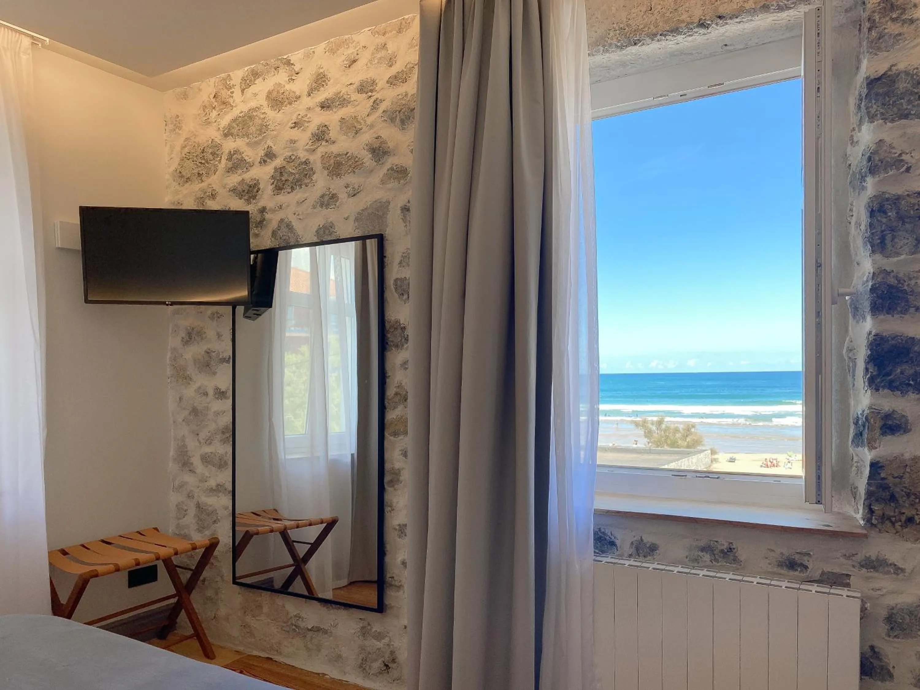 Bed in Hotel Arimune