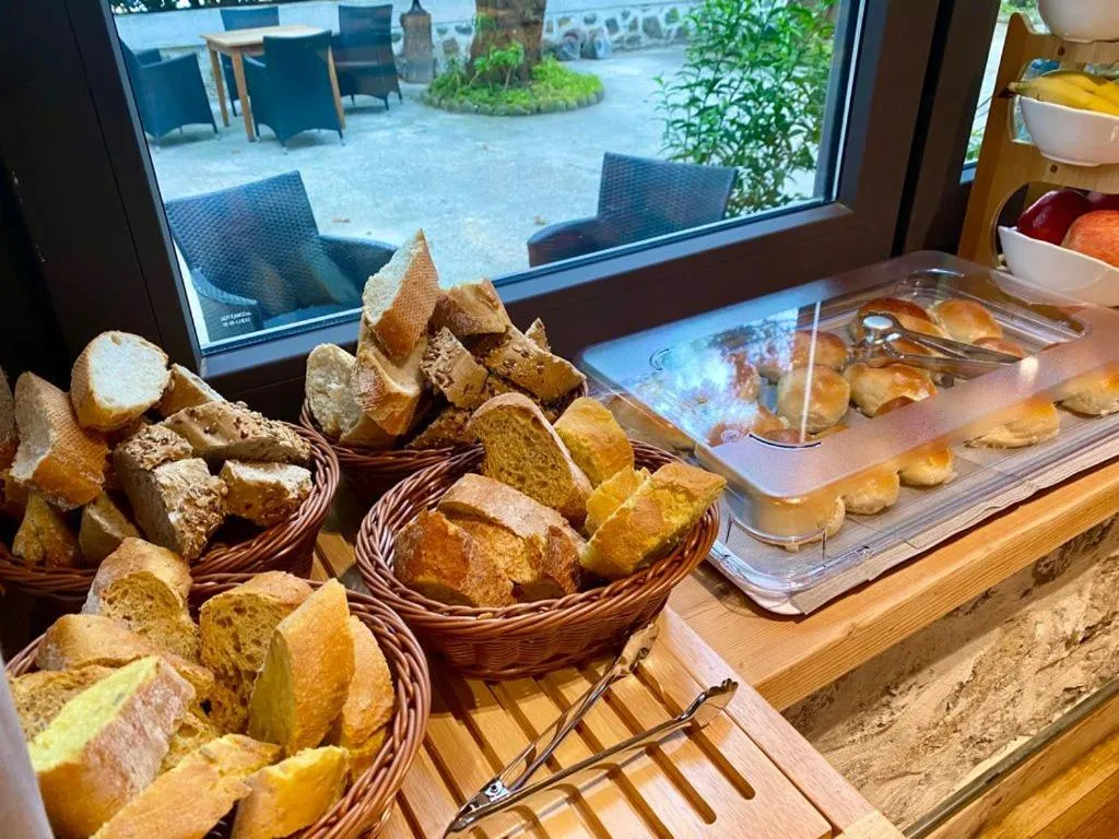 Breakfast in Hotel Arimune