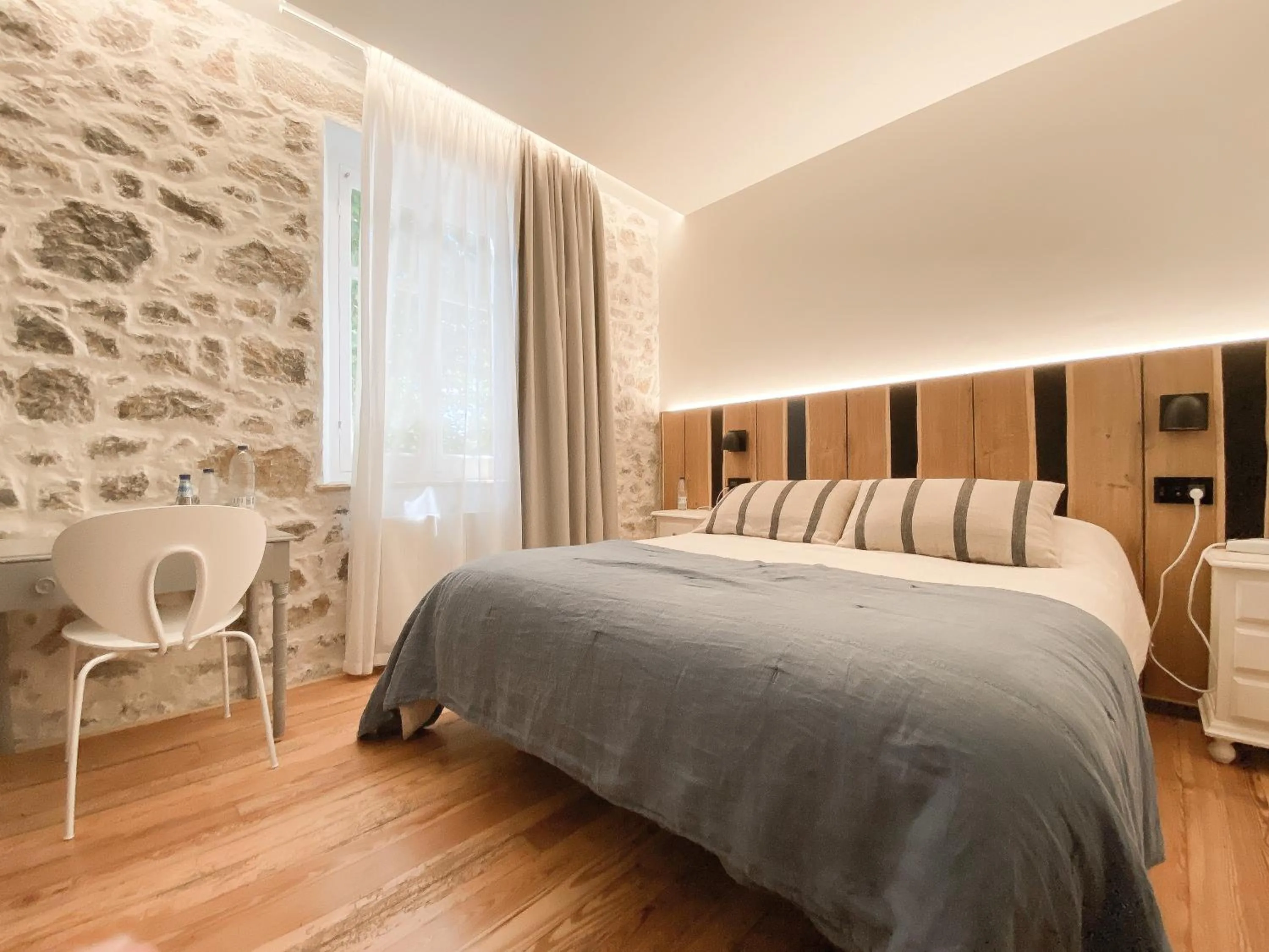 Bed in Hotel Arimune