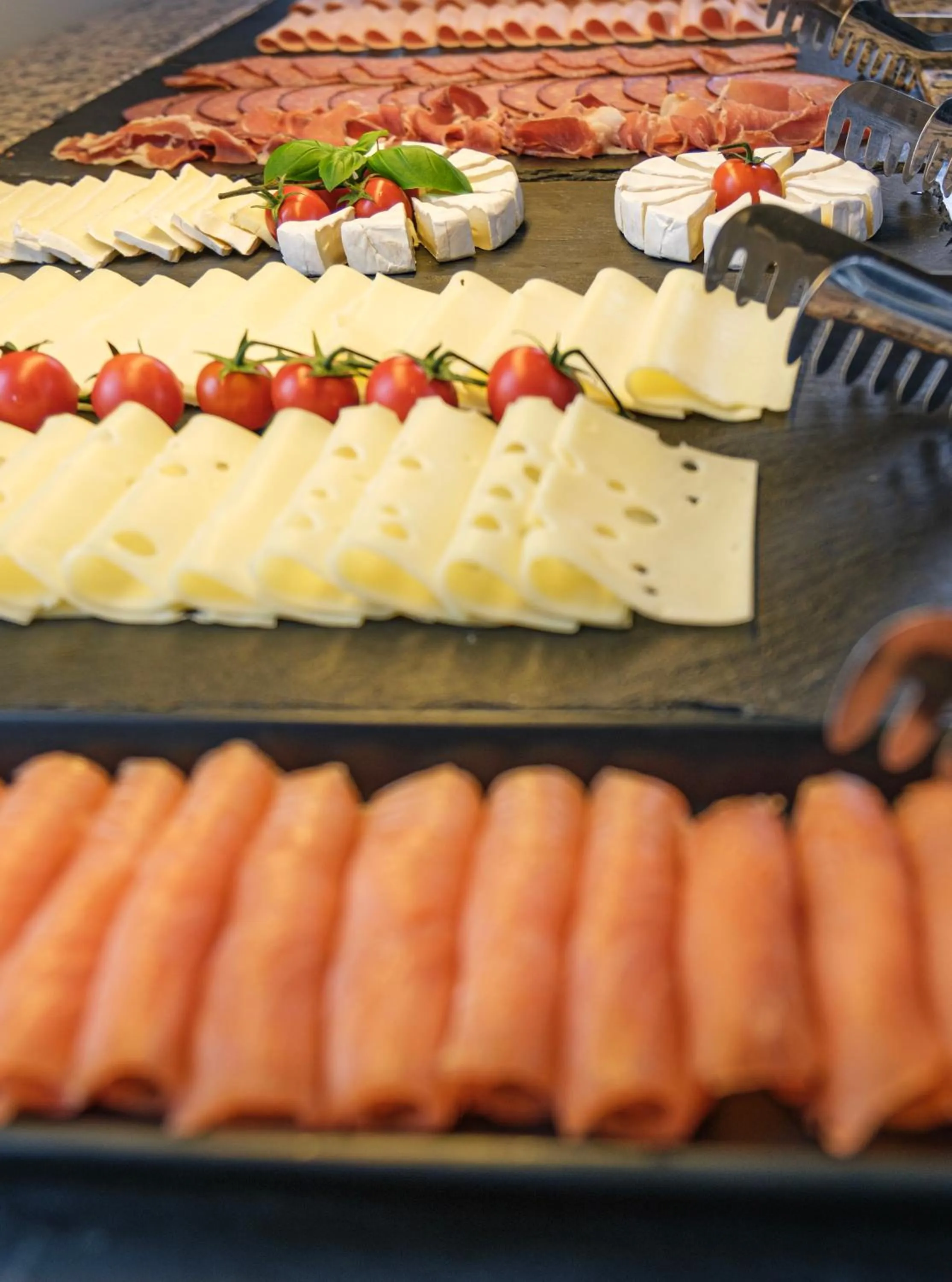 Buffet breakfast in Hotel George Vienna