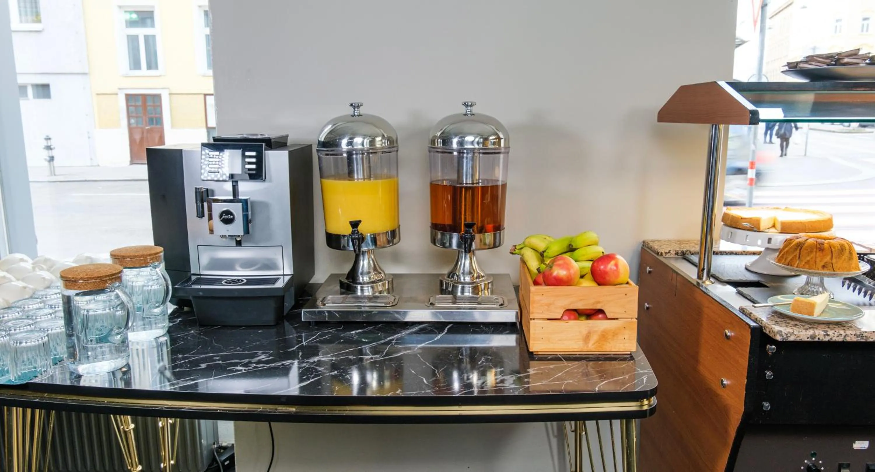 Buffet breakfast in Hotel George Vienna