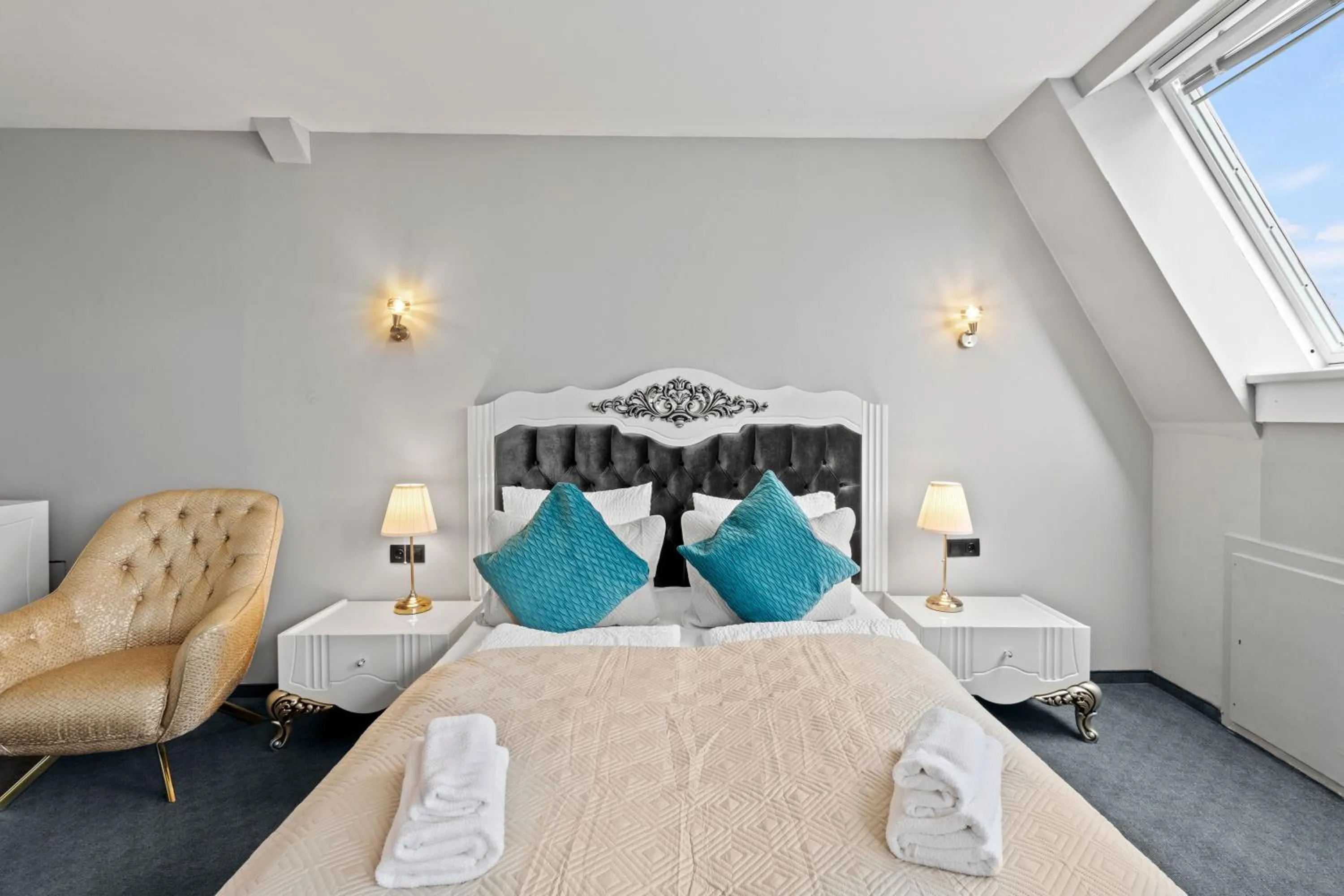 Bed in Hotel George Vienna