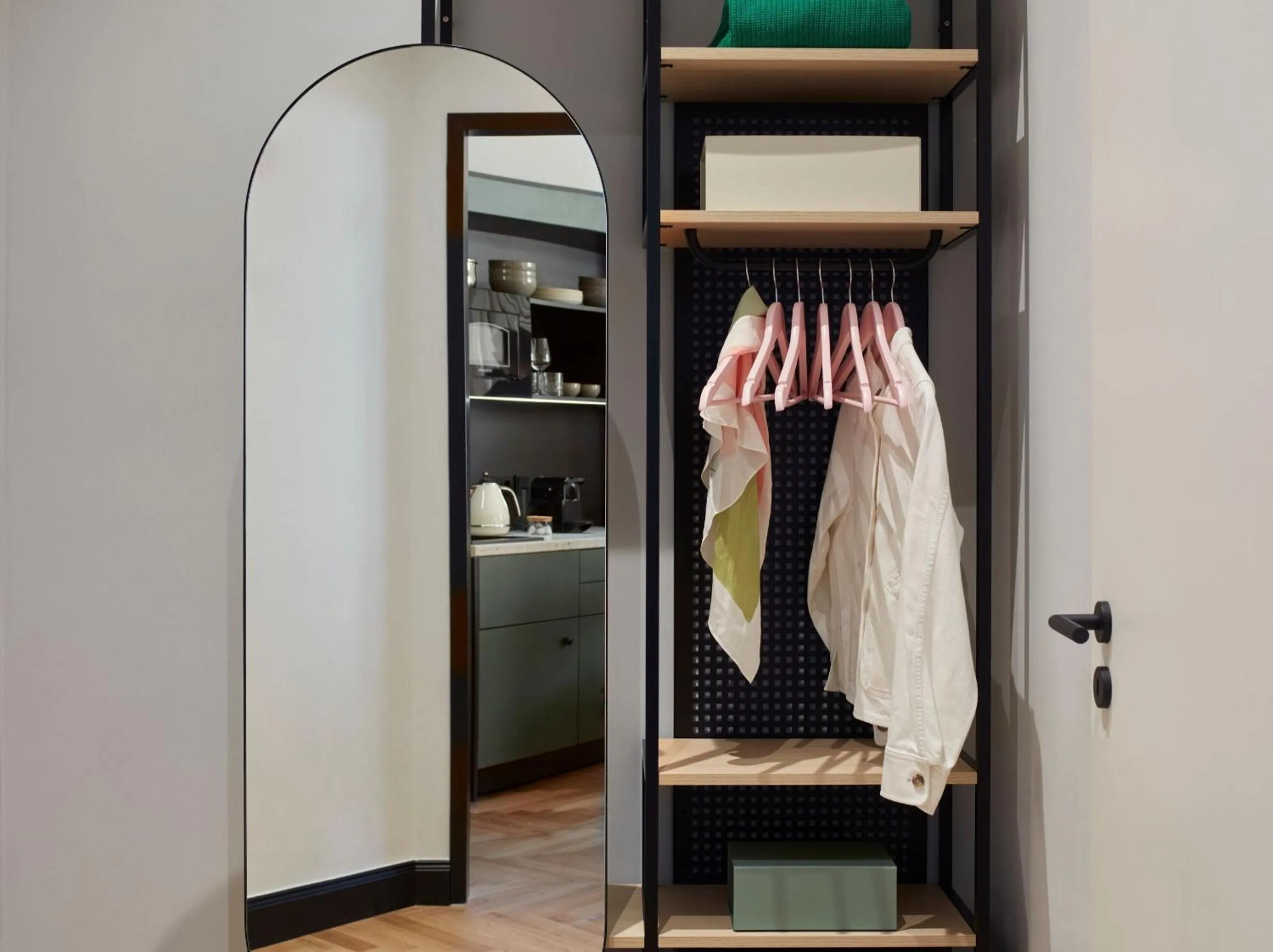 Bedroom in Numa Berlin Novela