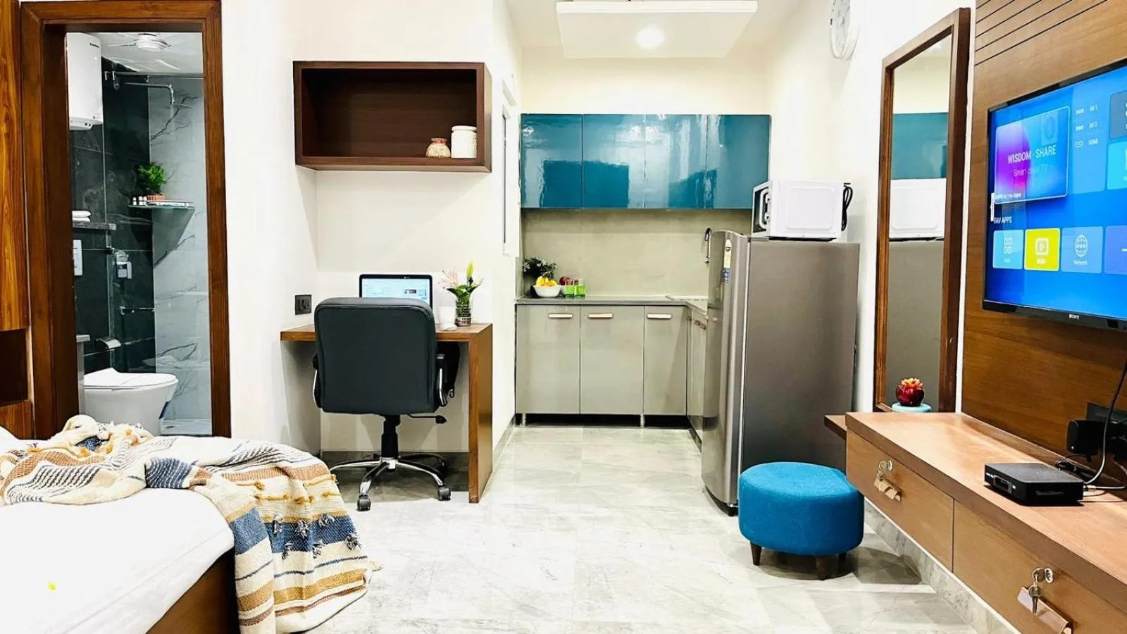 TV and multimedia in ZEN Studios - DLF CyberCity Gurgaon