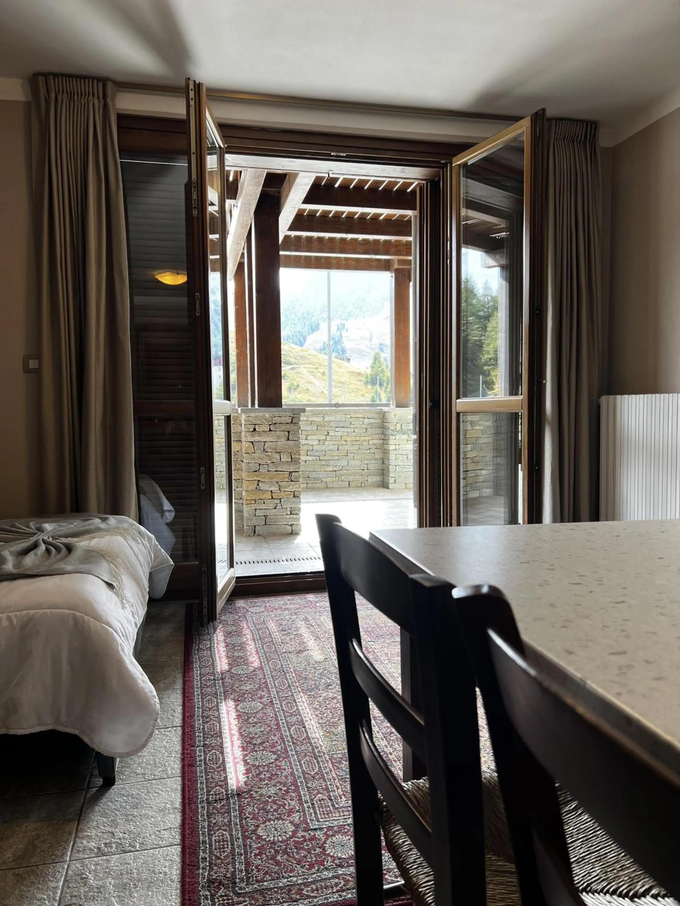 Bed in Chalet Edelweiss - Estella Hotel Collection