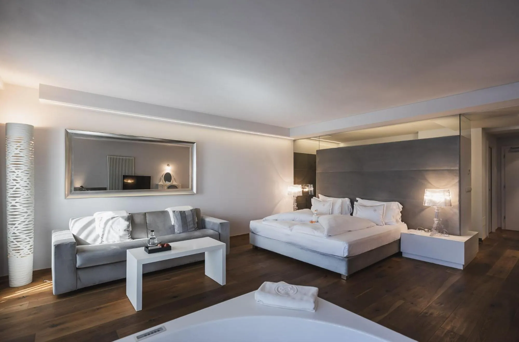 Photo of the whole room, Bed in Hotel Ansitz Plantiz