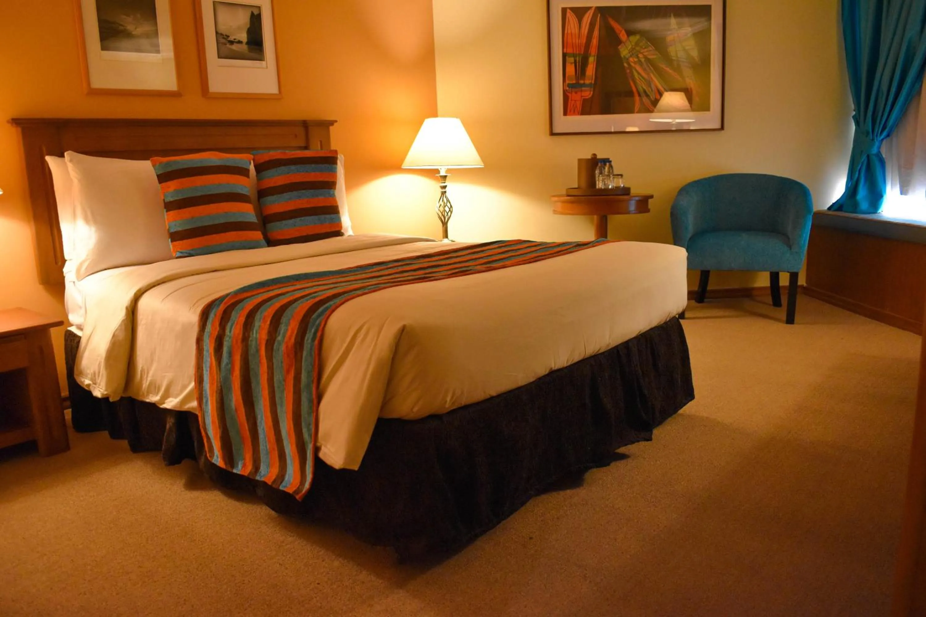 Tibisay Hotel del Lago