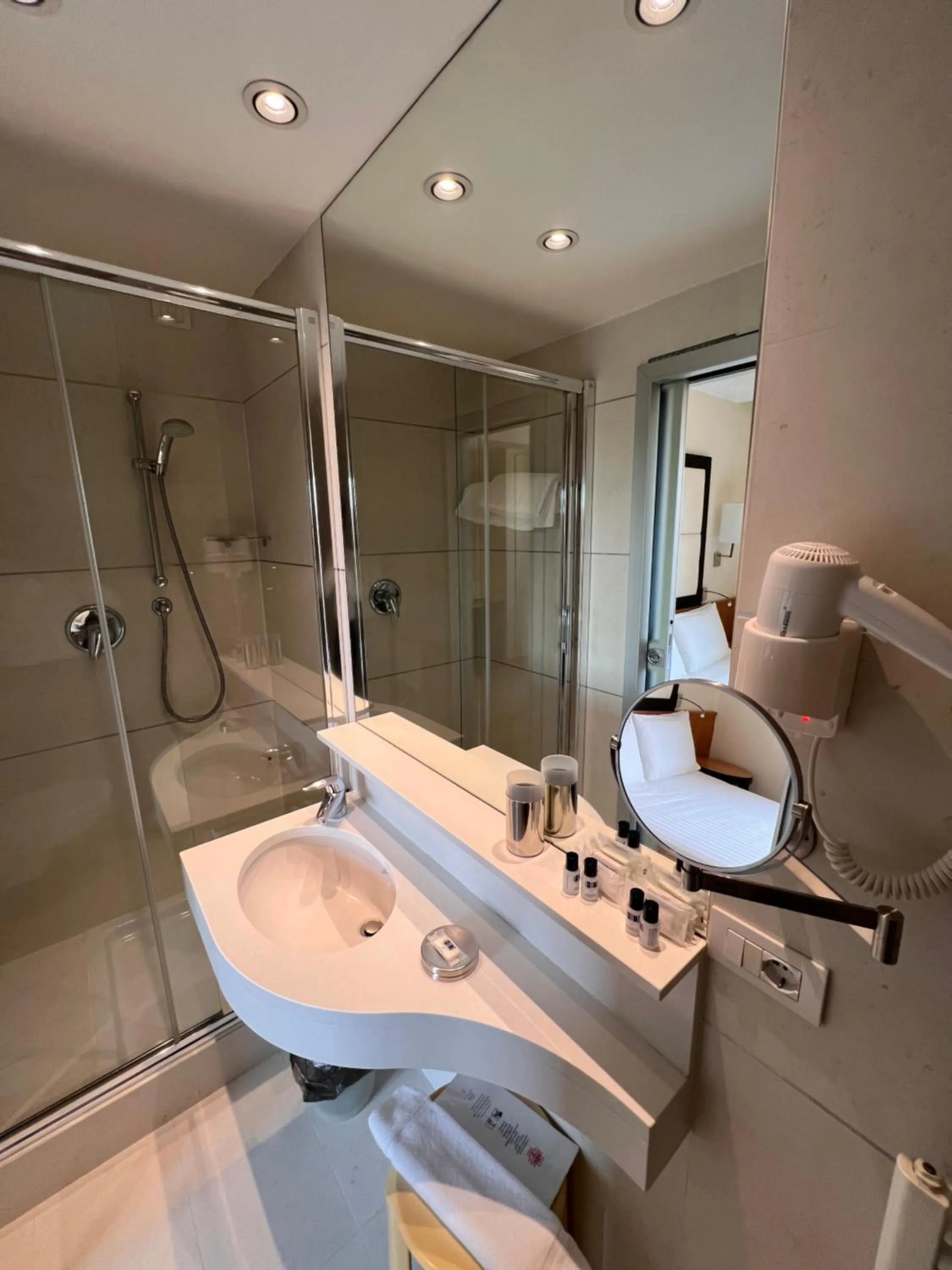 Bathroom in Hotel Daniel & Ristorante Cocchi