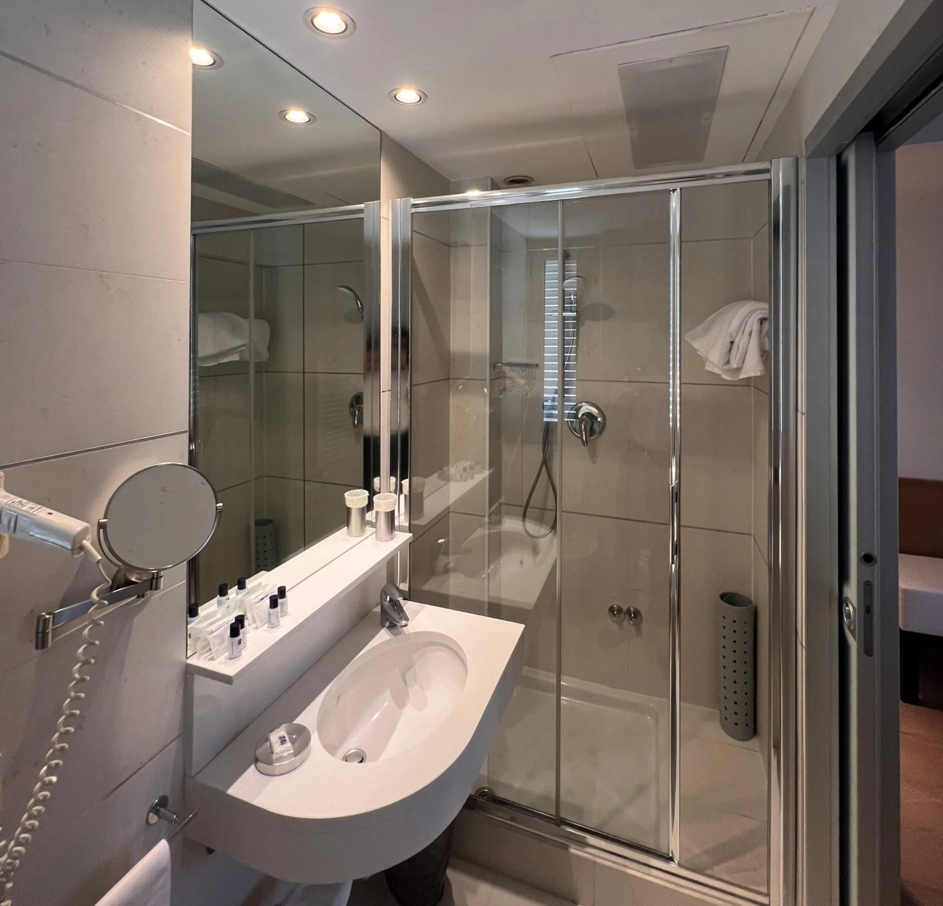 Bathroom in Hotel Daniel & Ristorante Cocchi