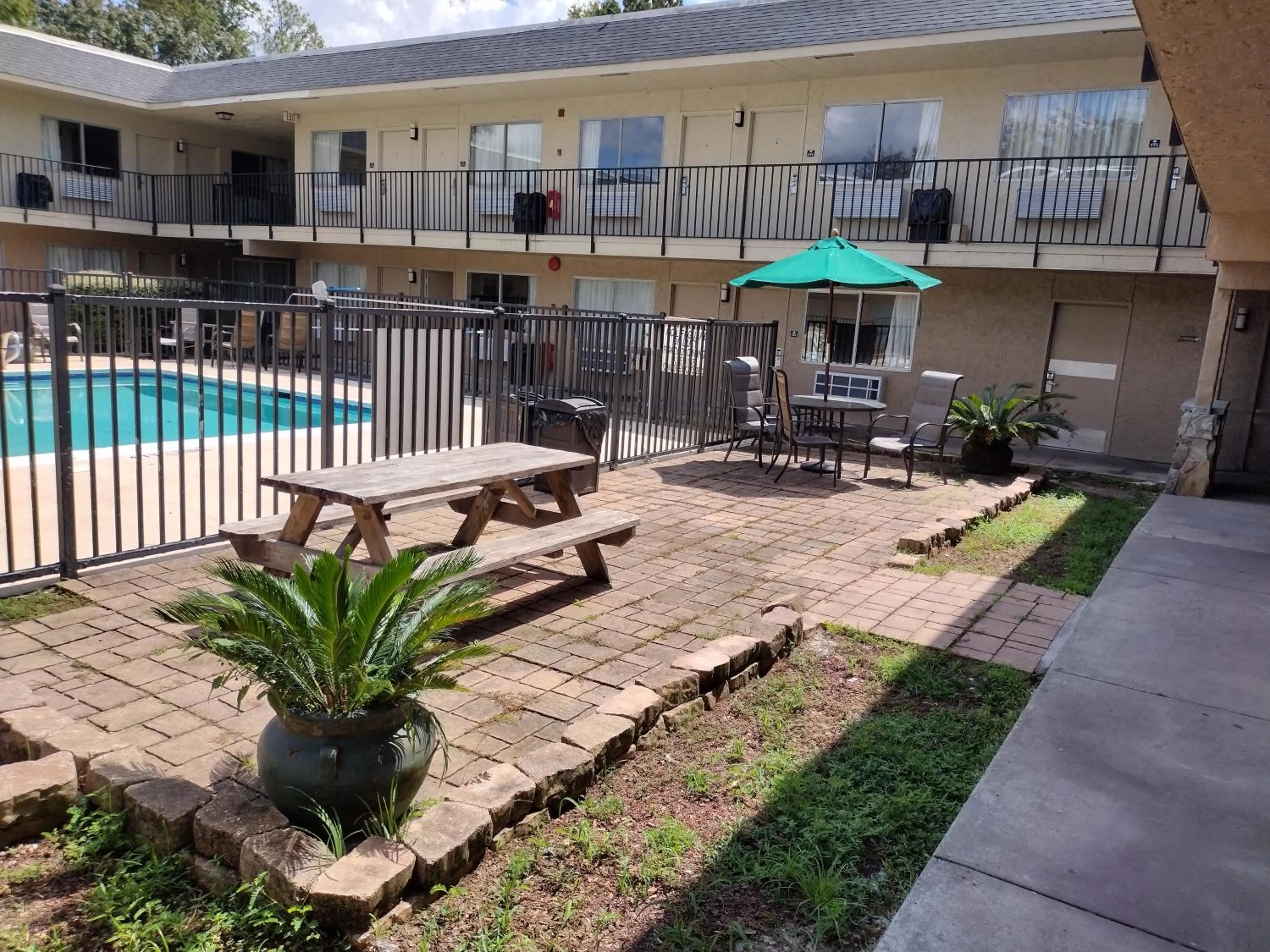 Swimming pool in FairBridge Inn & Suites Richmond Hill