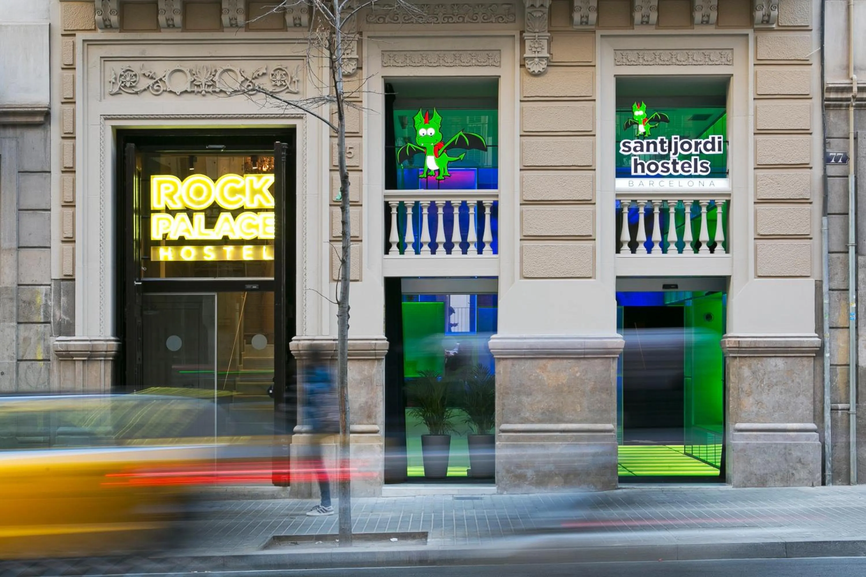 Property building in Sant Jordi Hostels Rock Palace