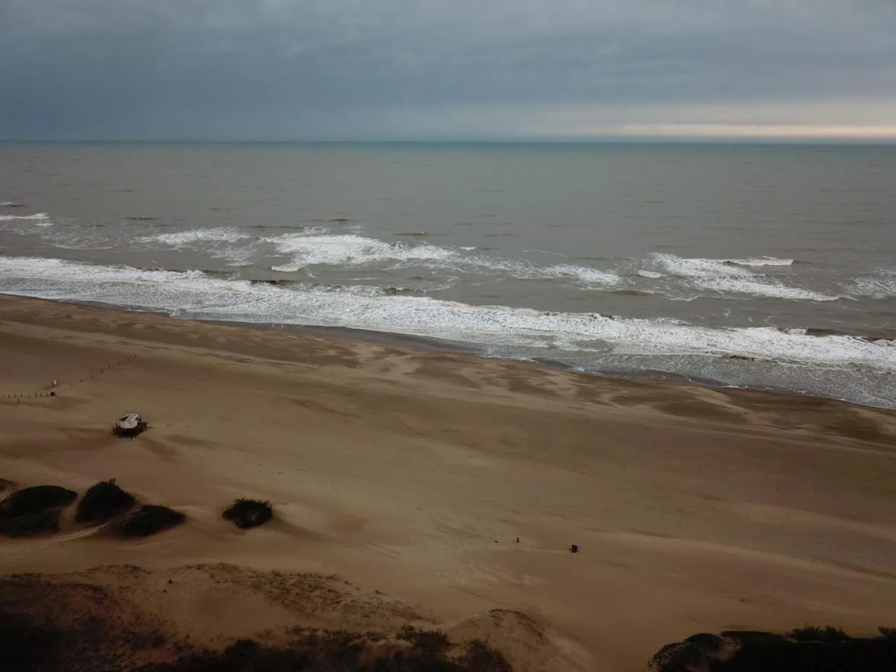 Beach in Jaina Resort & Spa