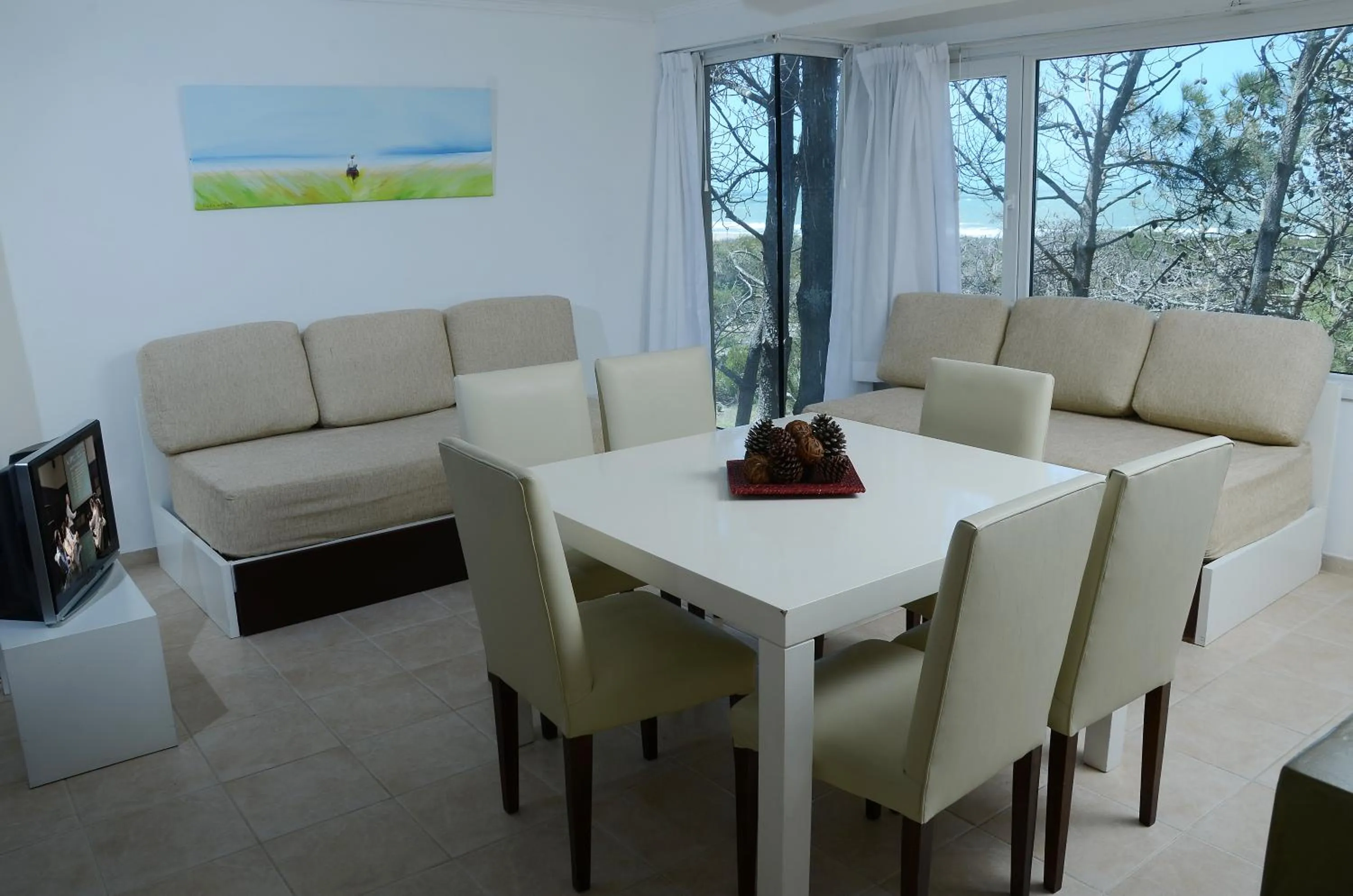 Dining area in Jaina Resort & Spa