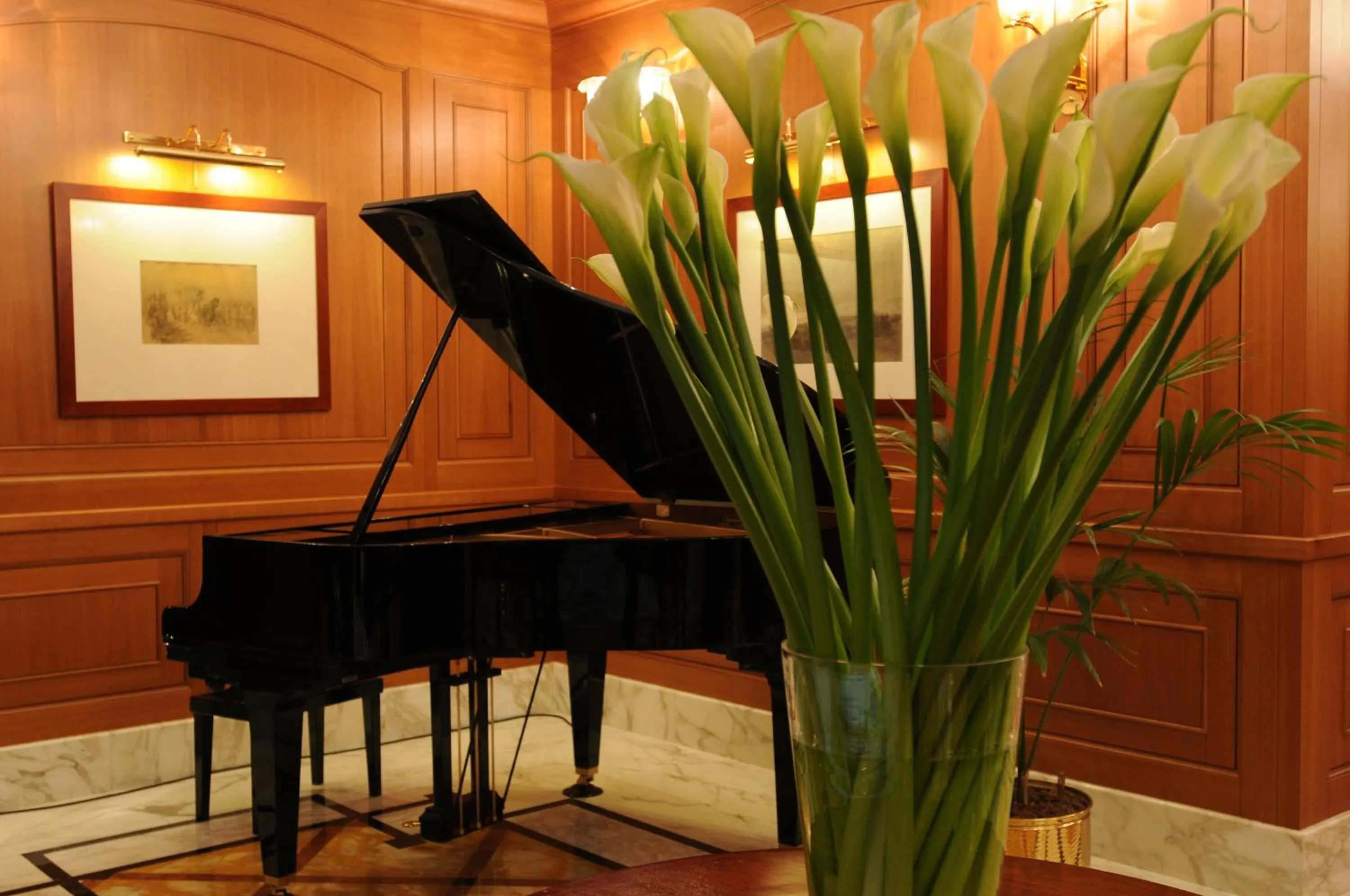 Decorative detail in Hotel Manzoni