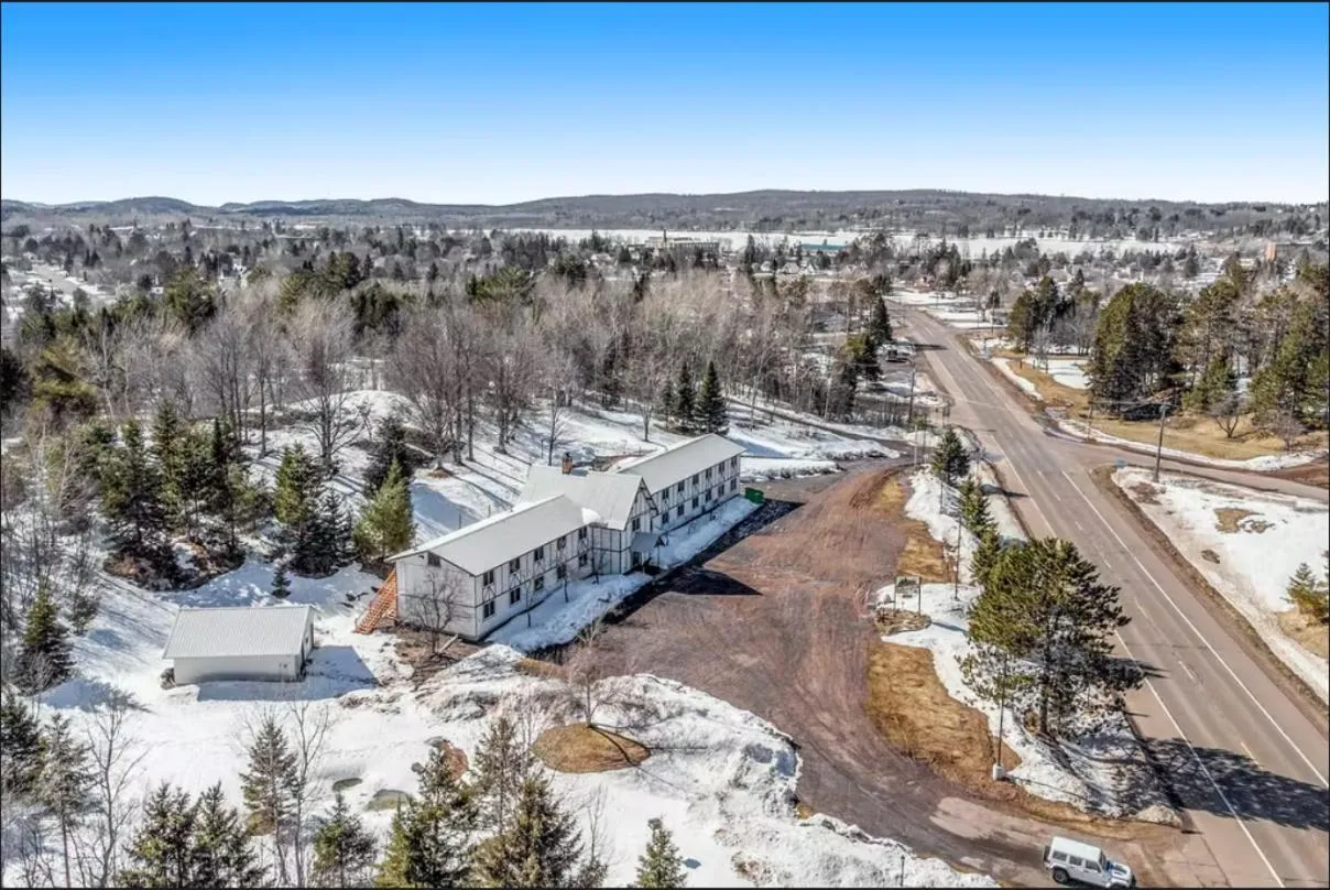 Property building in Snow Chasers Lodge