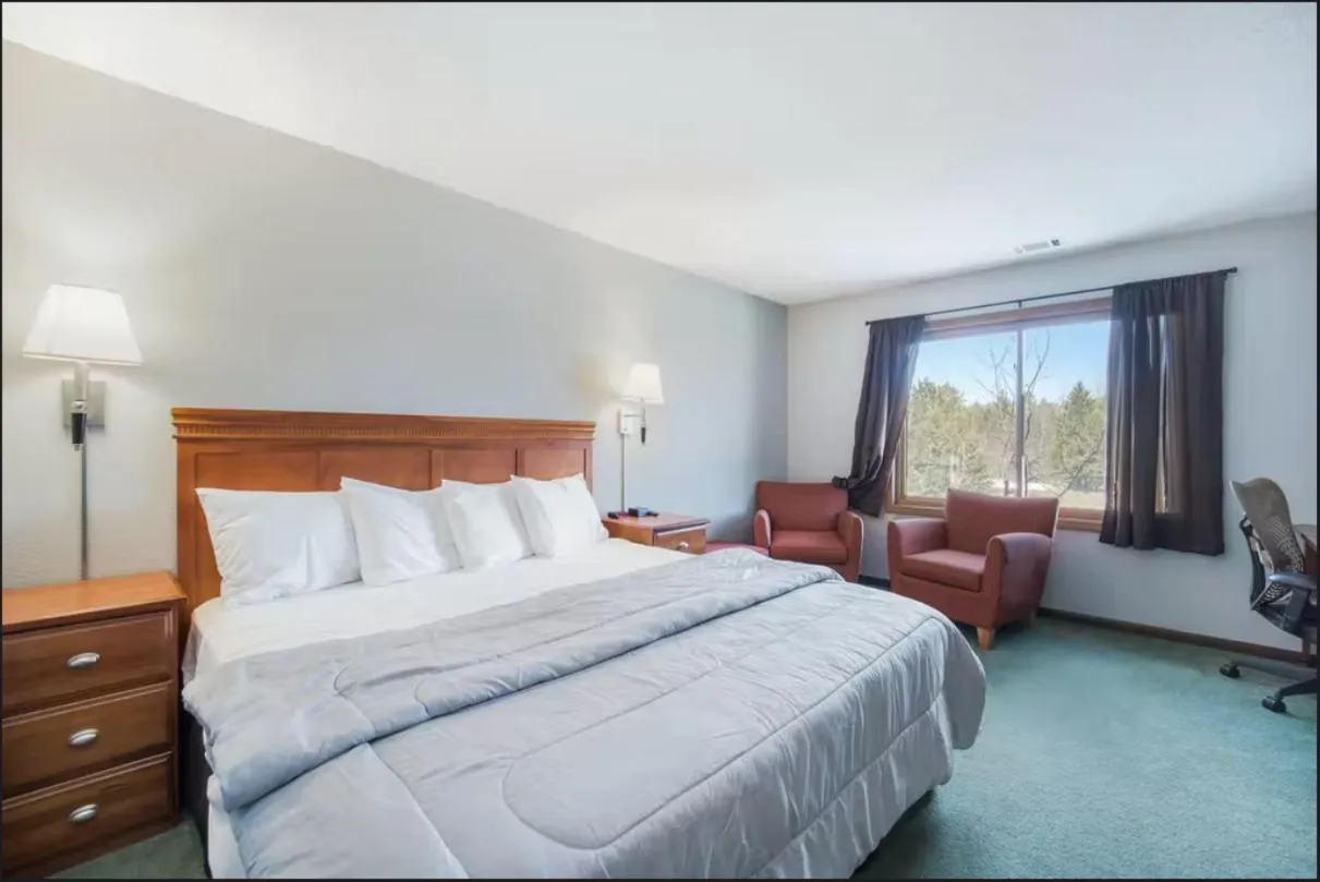 Bed in Snow Chasers Lodge