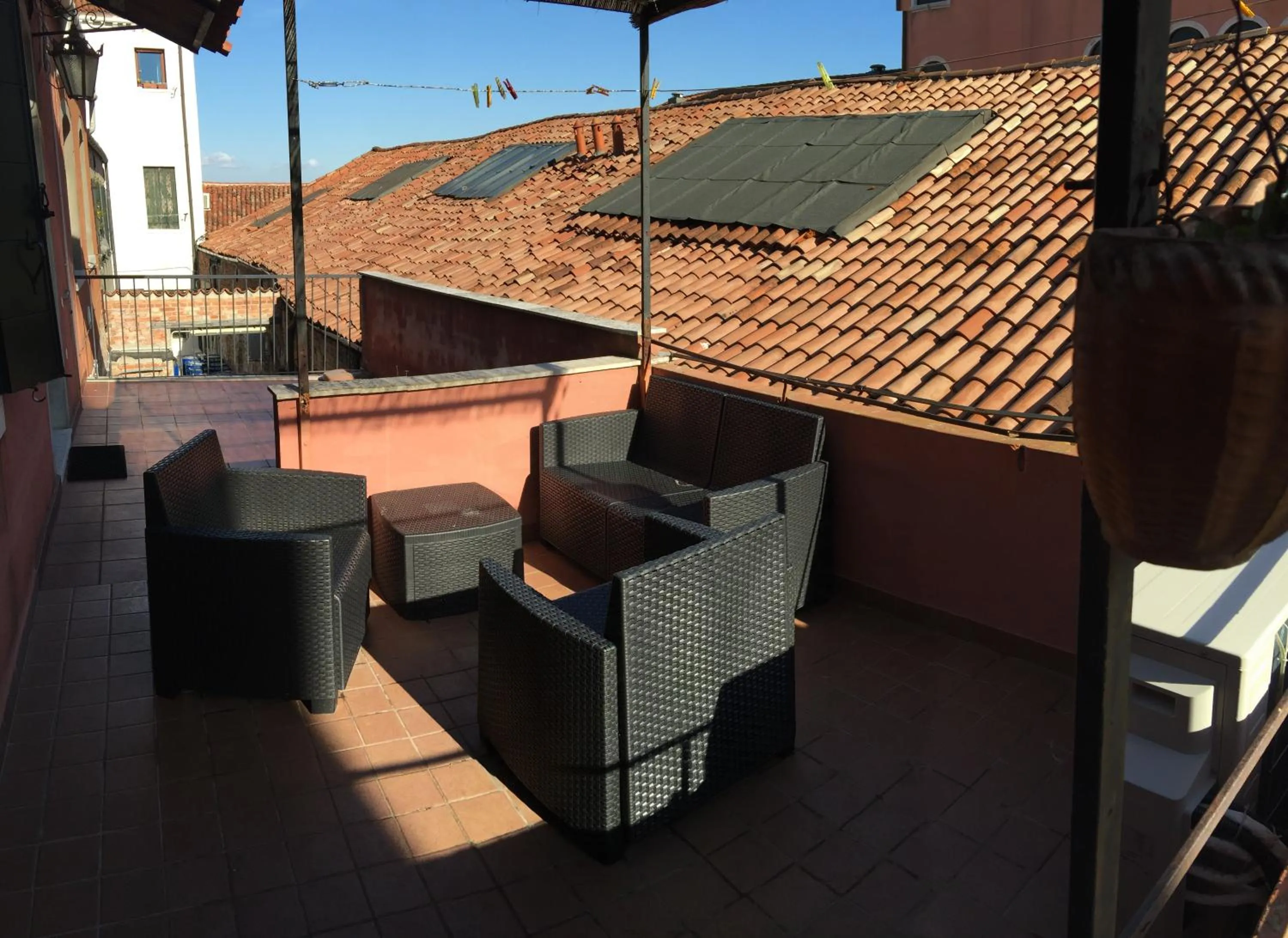 Day in Harry's Canal View