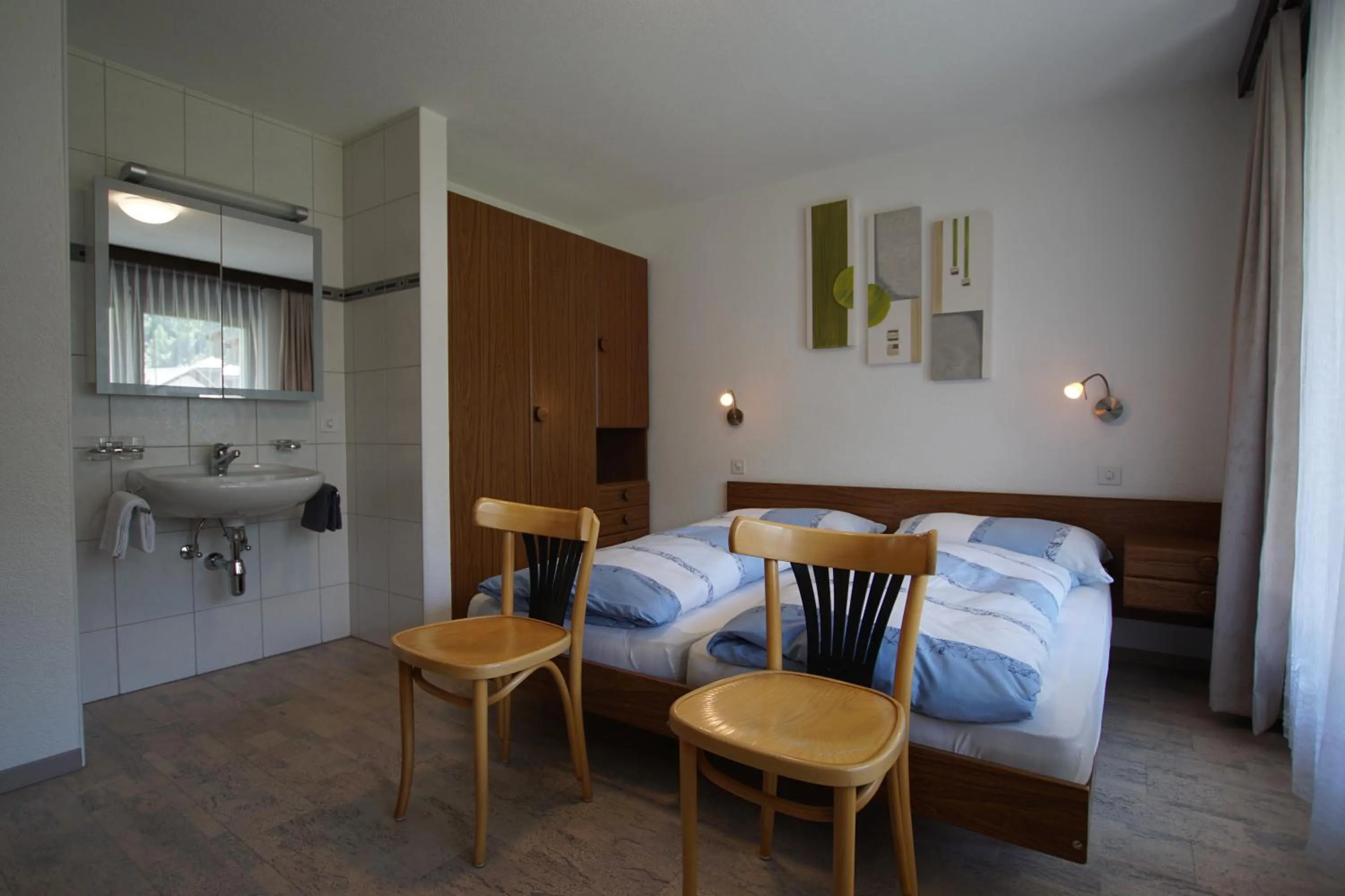 One-Bedroom Apartment (4-5 Adults) in Haus Amor