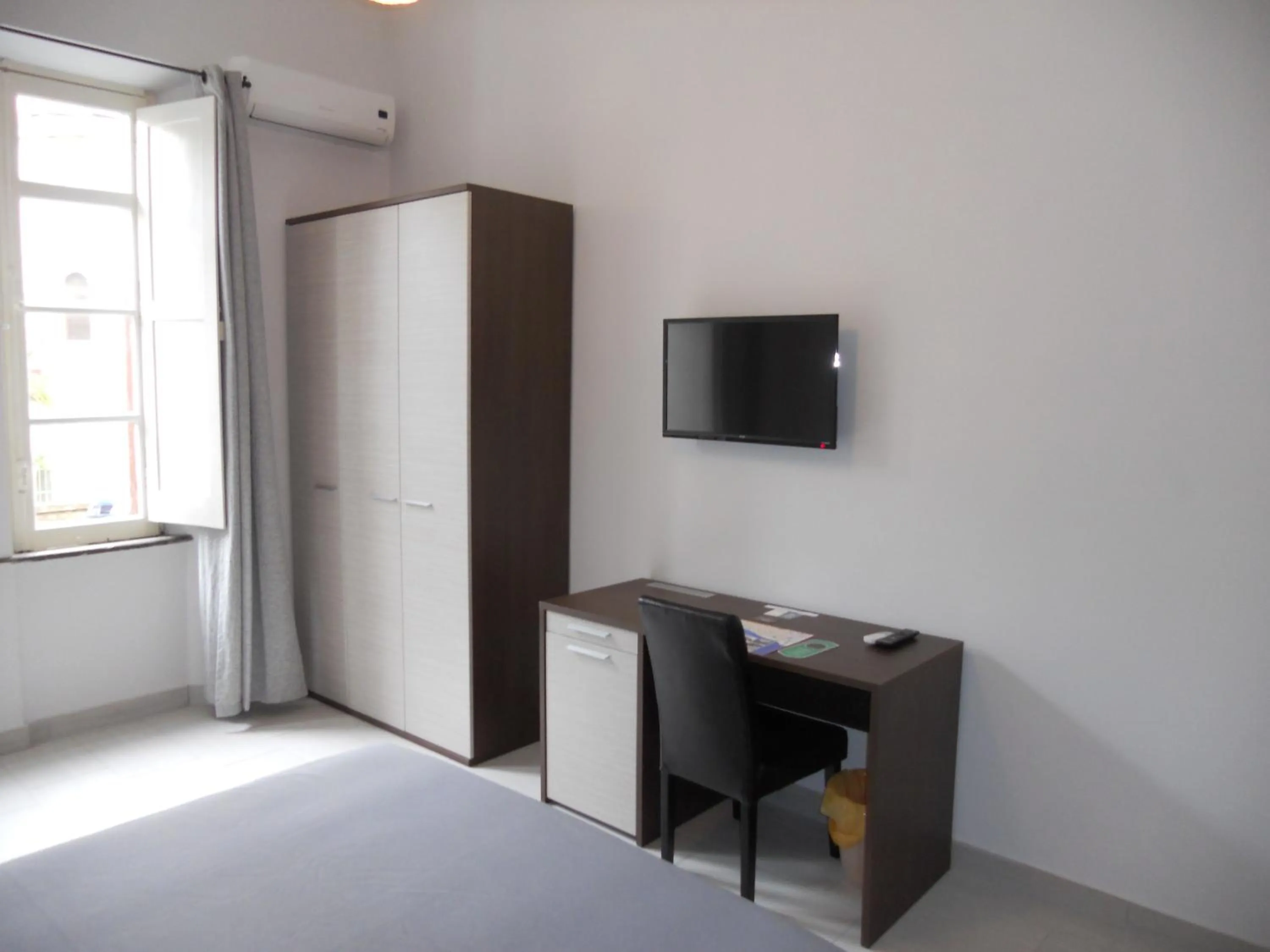 TV and multimedia, Bed in Sant'Agostino Affittacamere