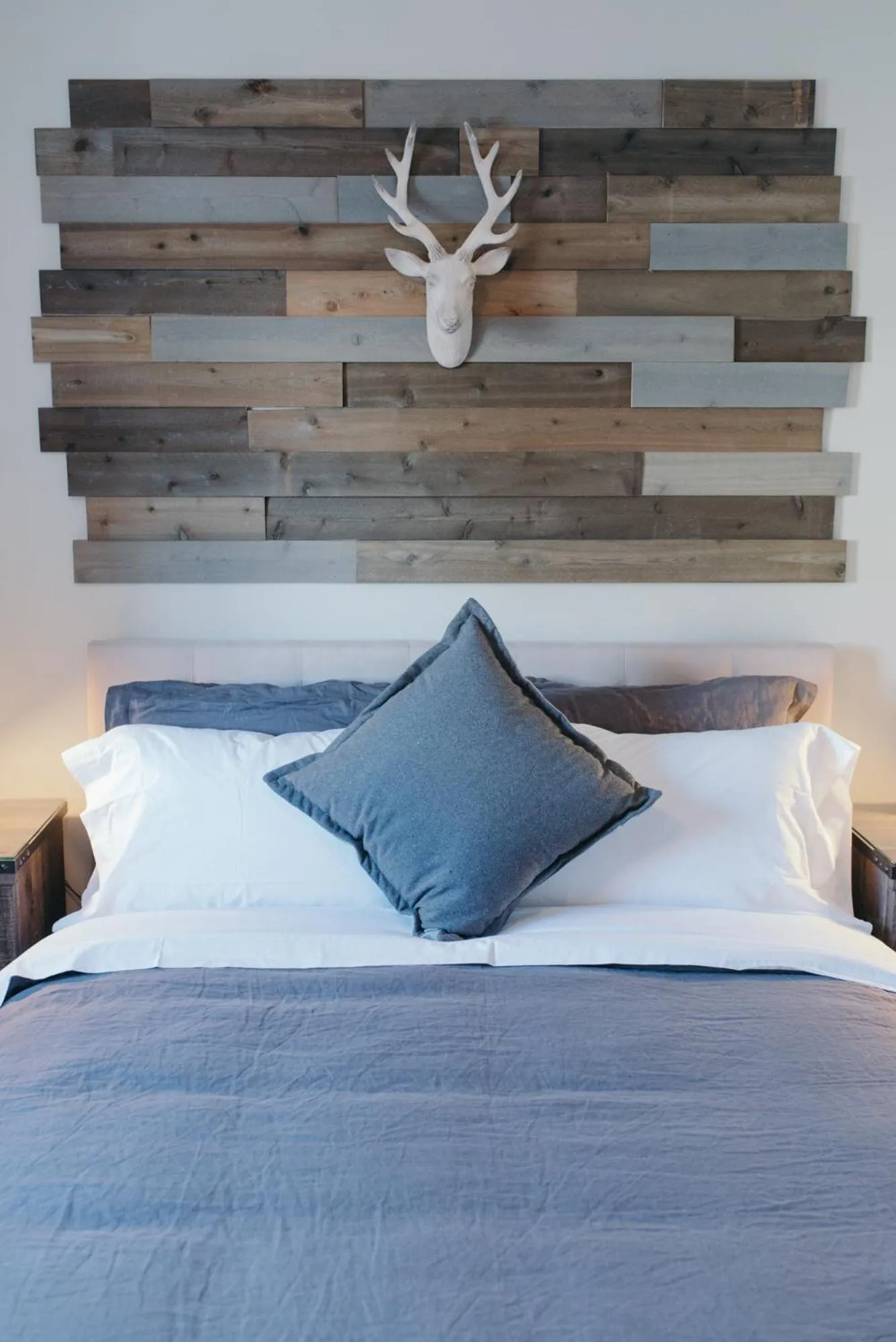 Bedroom, Bed in Le Contemporain