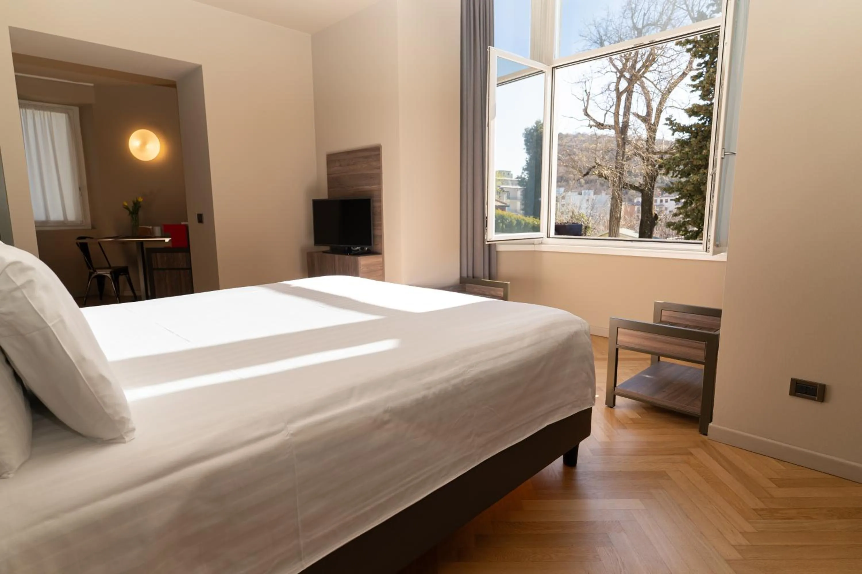 Photo of the whole room, Bed in Residence Villa Bottacin