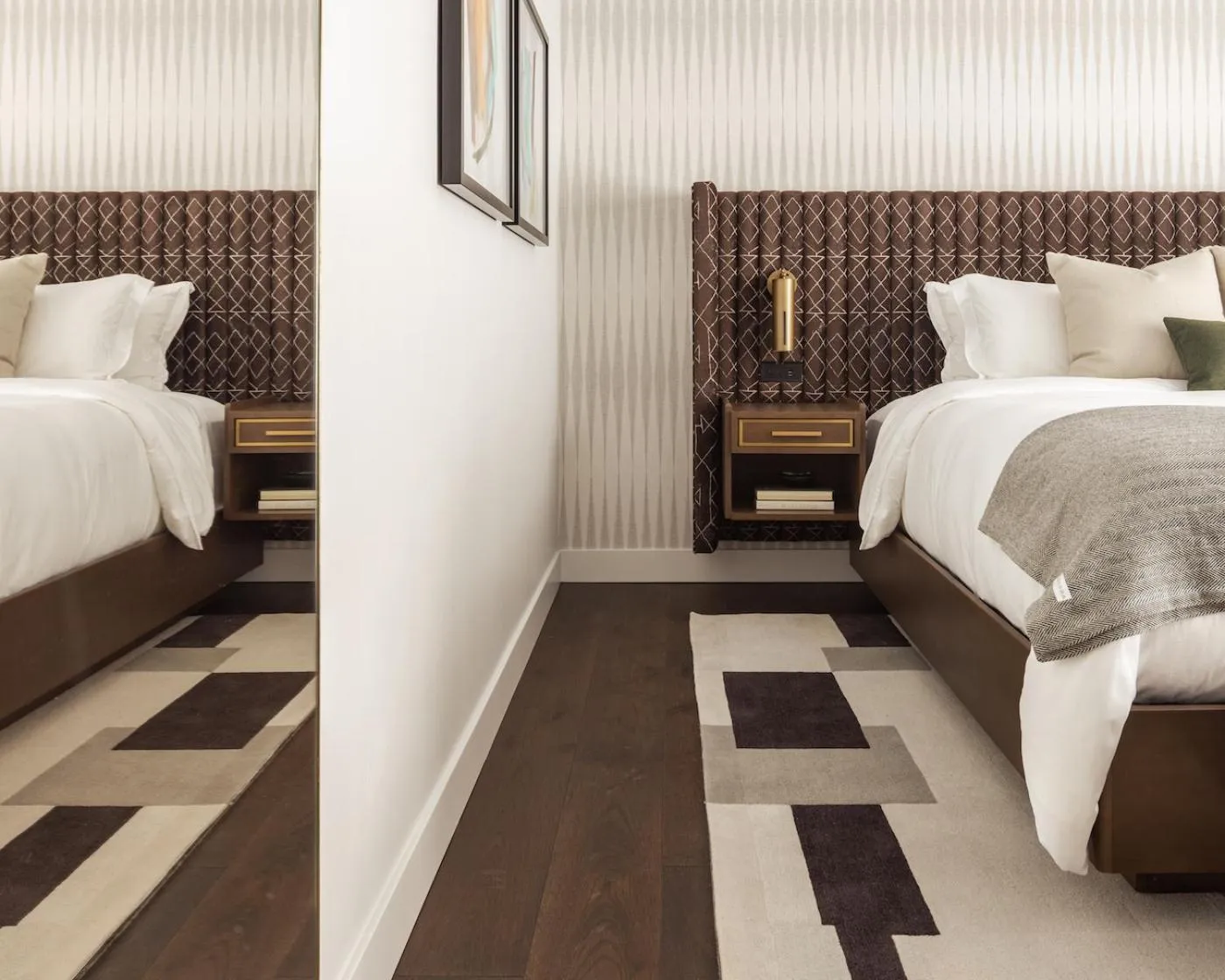 Bed in Orli La Jolla